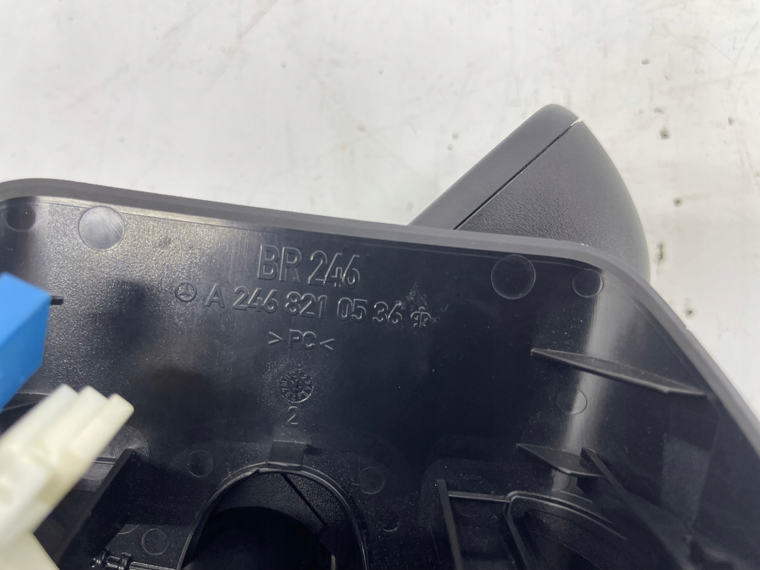 rear-view mirror KPL B-KLASA W246 A2468100417