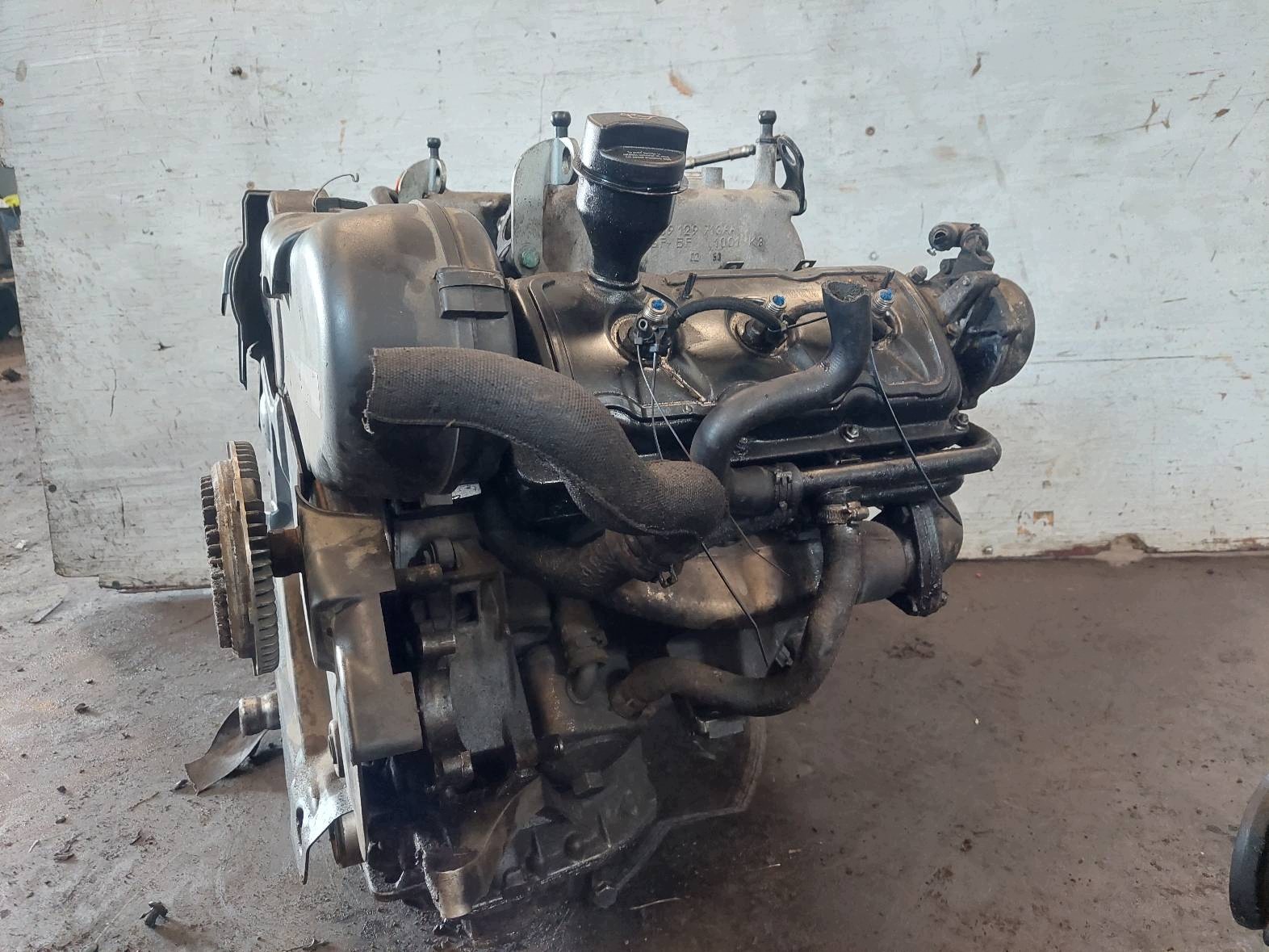 engine DIESEL + UKLAD injection AUDI A4 B6 AKE 2.5 TDI ID: 221373
