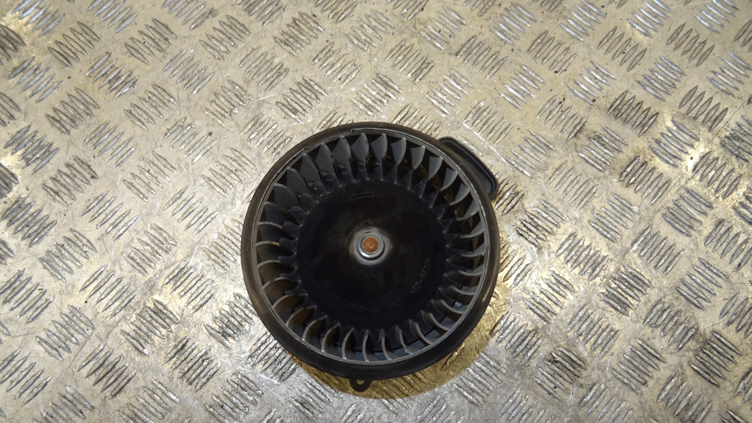 tOPENÍ klími ventilátor 4H2820021C AUDI A6 C7