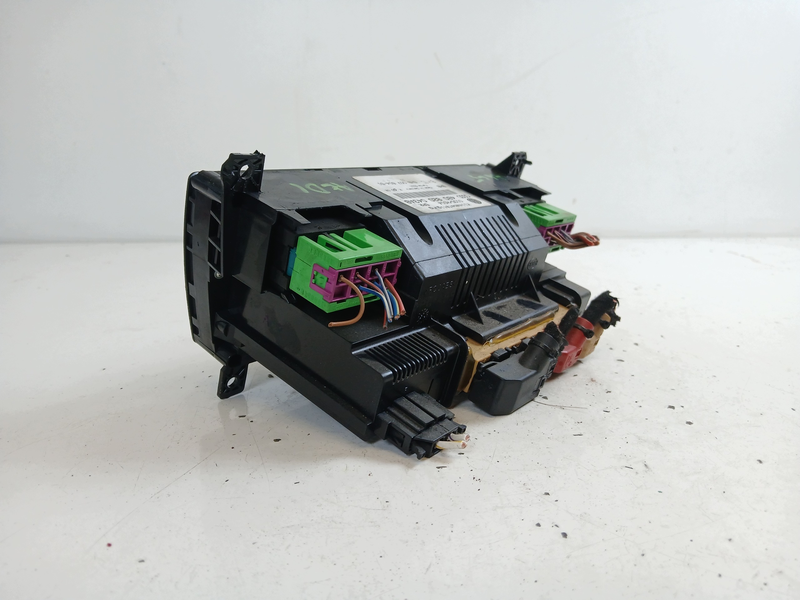 AUDI A6 C5 Unite commande clima Bouches buses 4B0820043AB