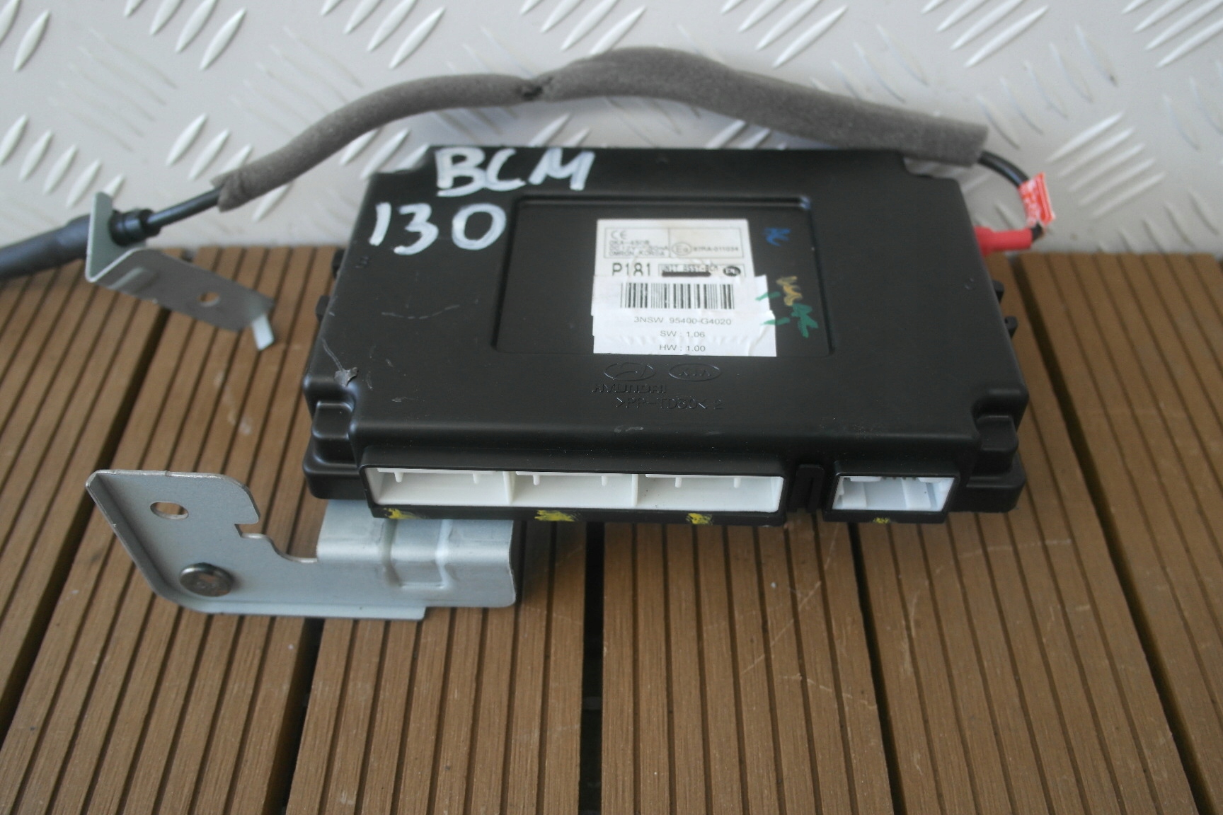 HYUNDAI i30 III 16-23 module control unit BCM 95400-G4020 OE