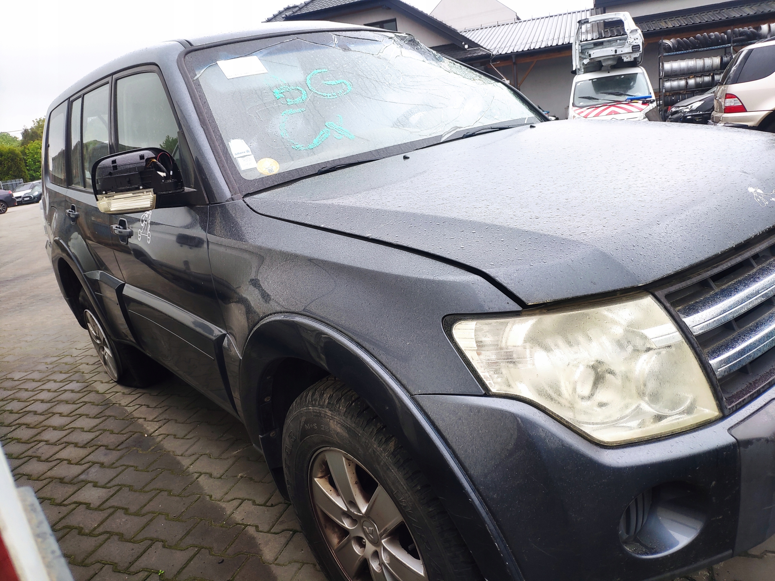 MITSUBISHI PAJERO 4 IV airbags dashboard console