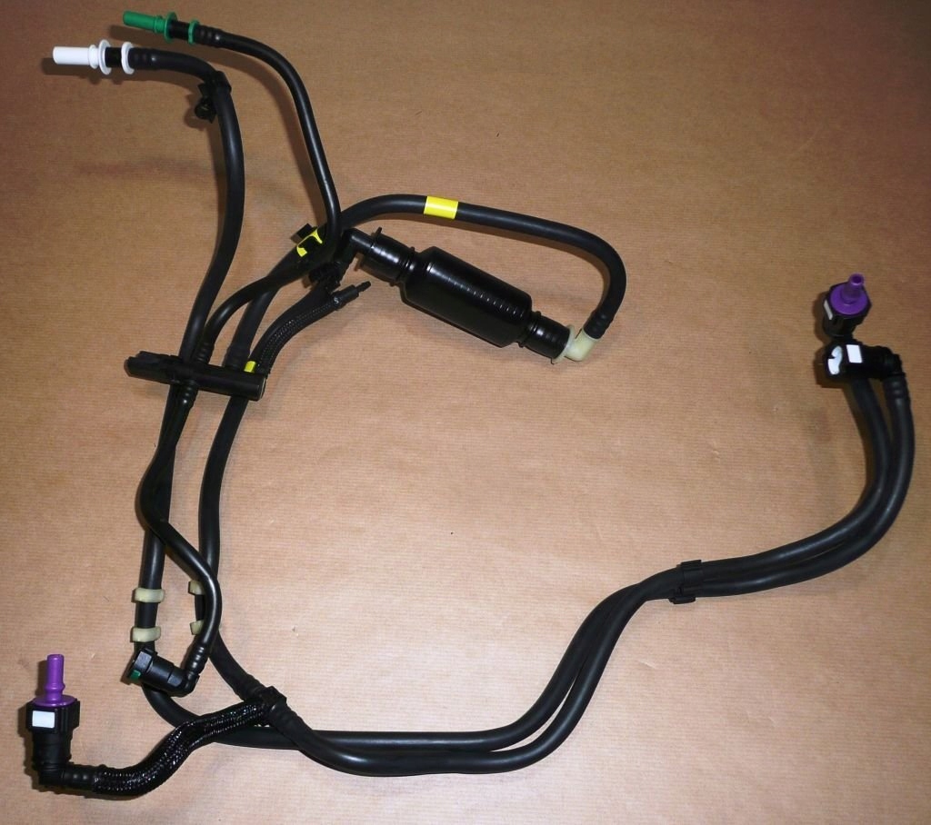 PRZEWÓD PALIWOWY PEUGEOT 206,1007,207 1.6HDI Producent części Line Automotive