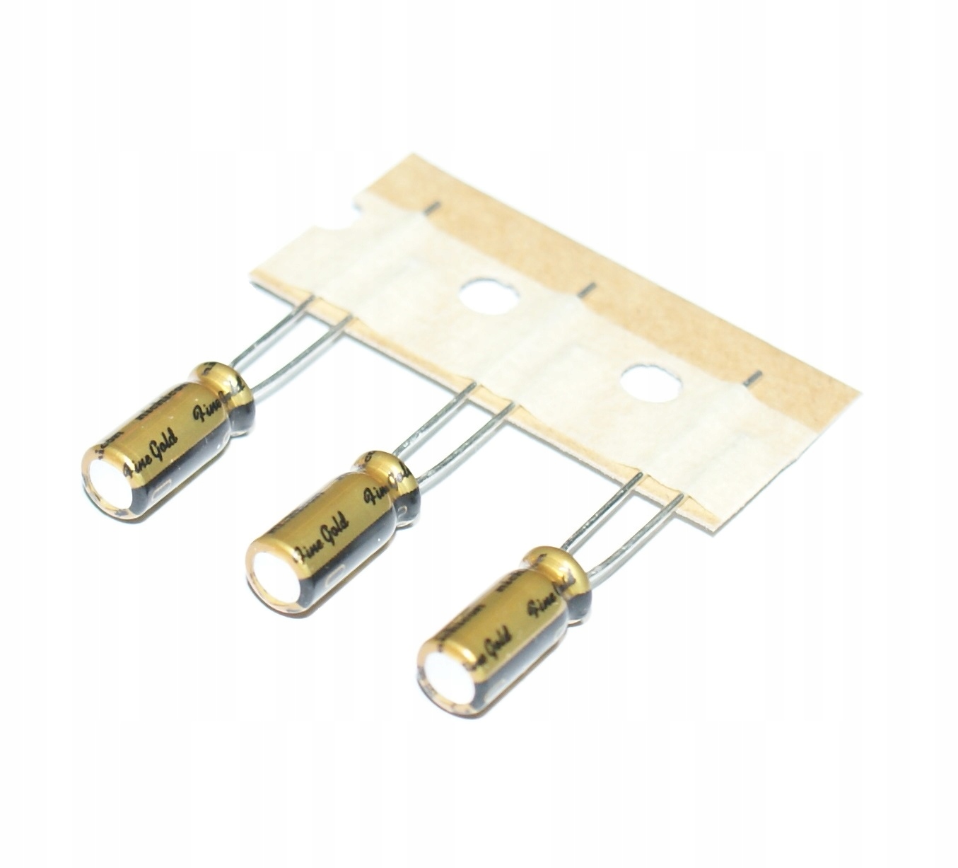 

Audiofilski Nichicon Fg 2,2uF/100V 3 szt. (#609)
