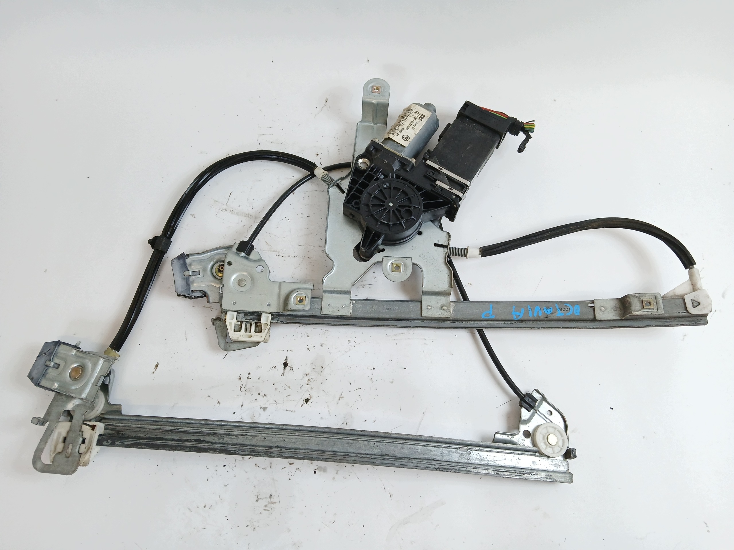 SKODA OCTAVIA and window regulator right front 1U4959802D