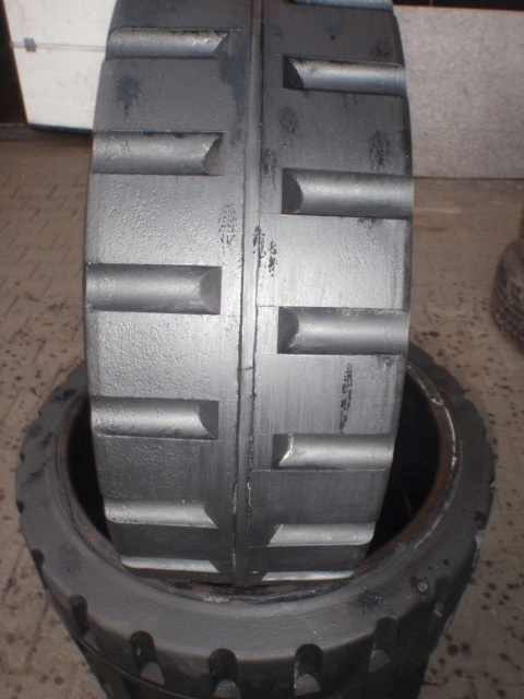 Массивный обод для вилочного погрузчика