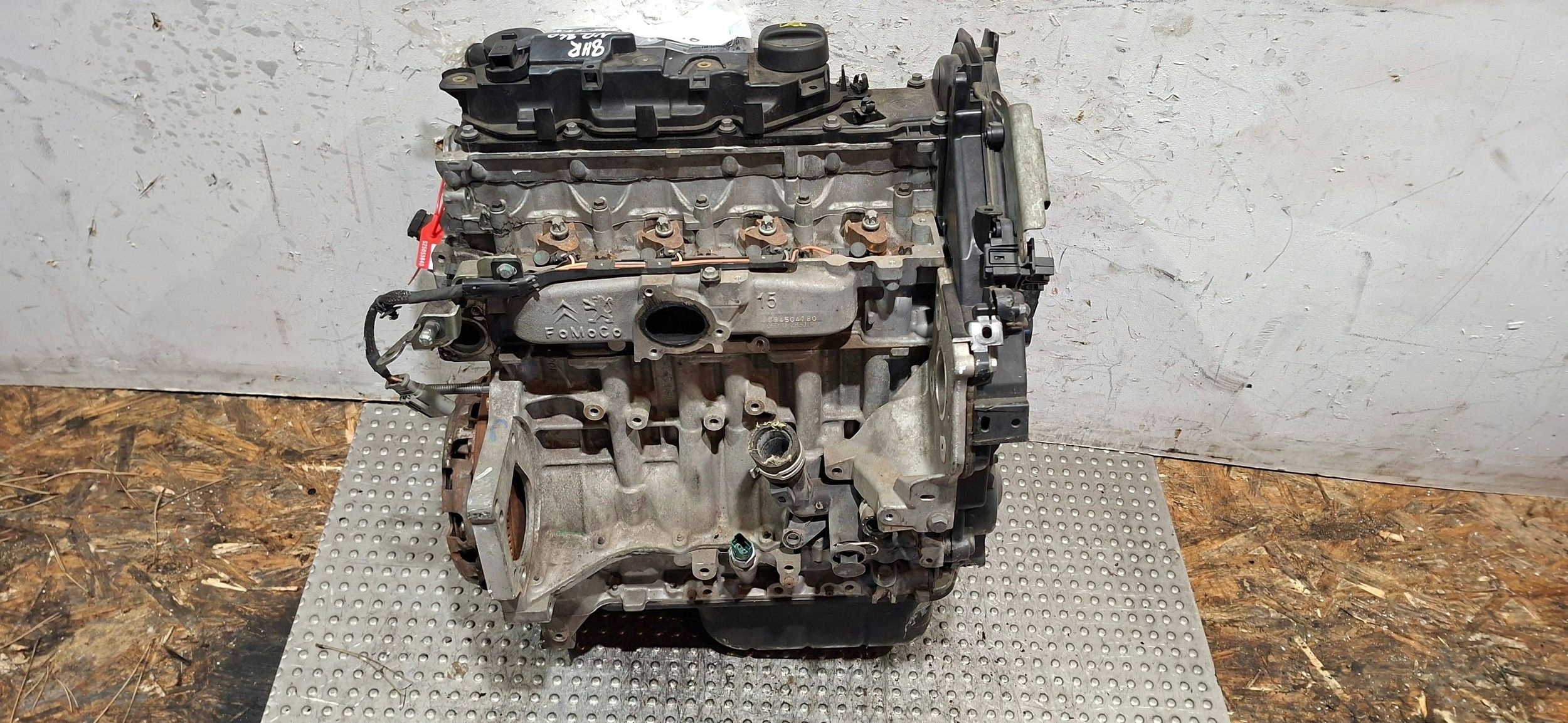 engine 8HR PEUGEOT 208 1.4 EHDI 2012