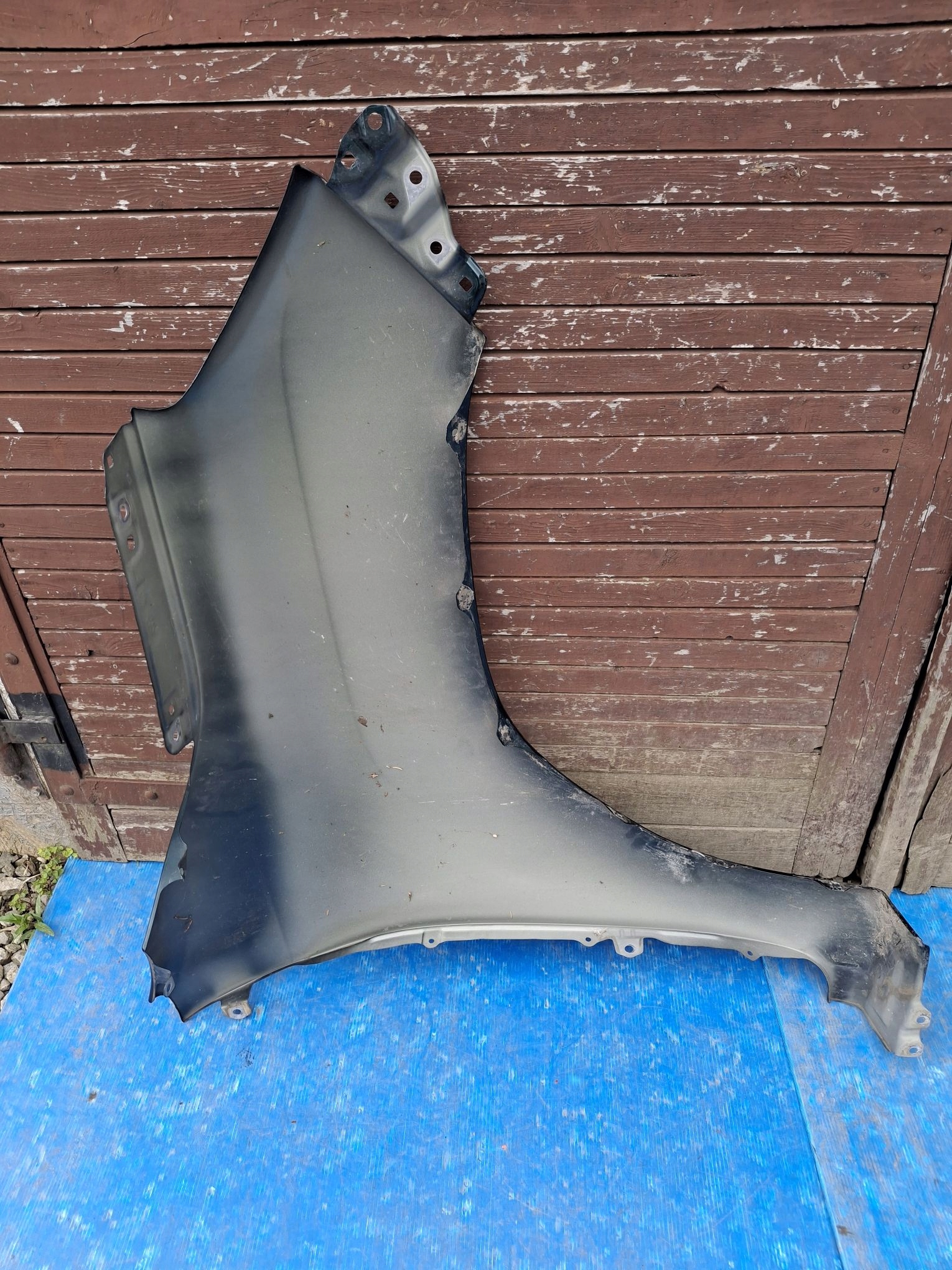 fender left front TOYOTA HILUX VIII 2015R->