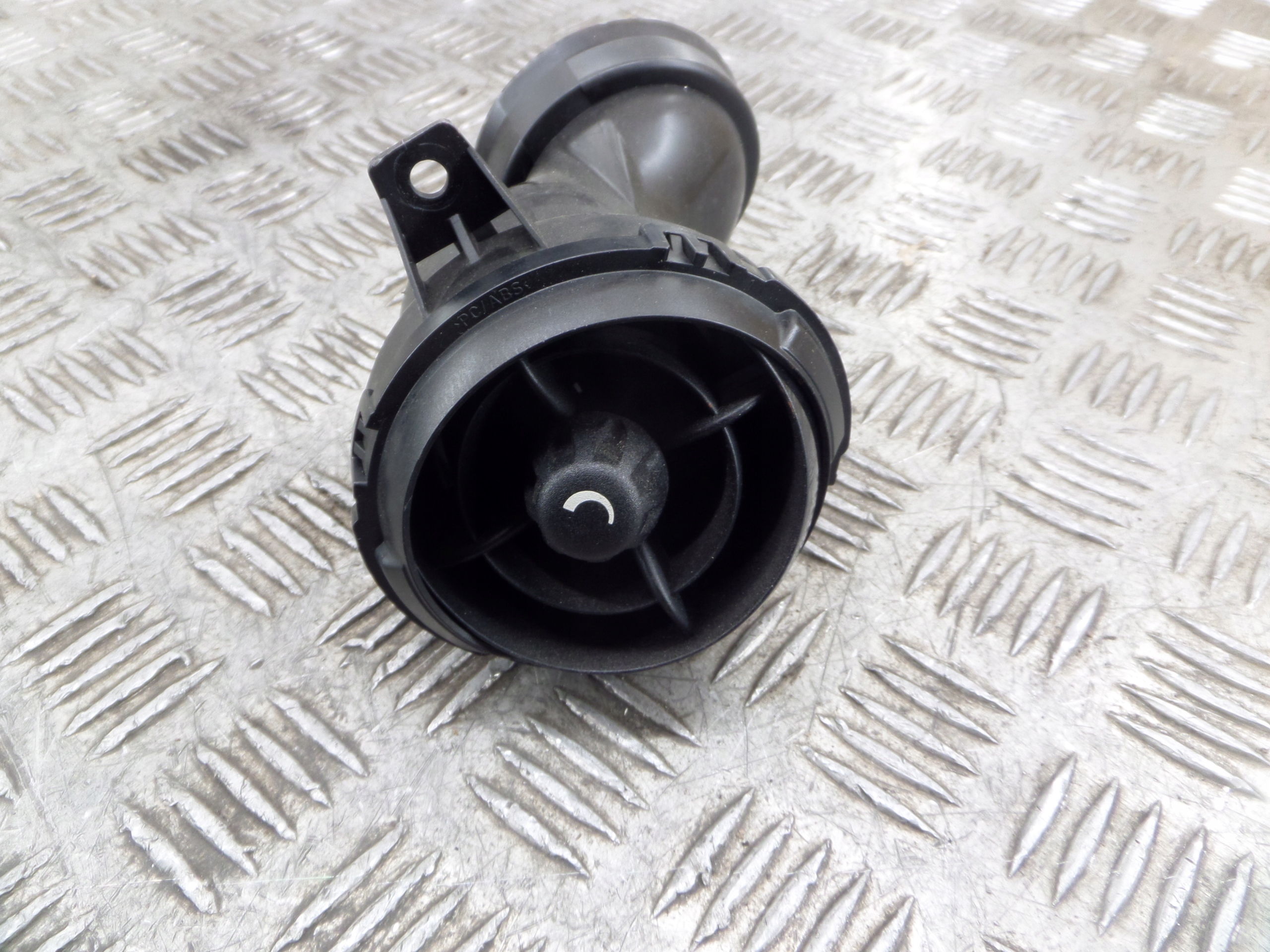 grid air conditioning devices right central MINI R55 925401201