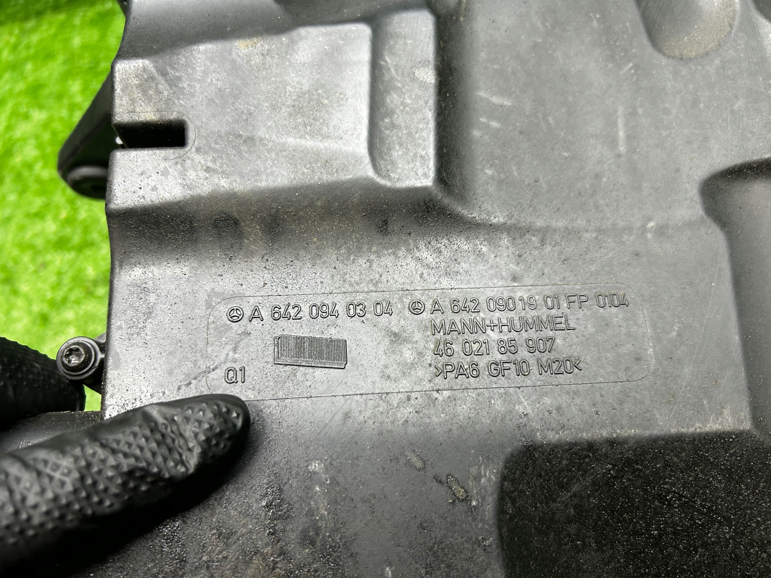 links Gehäuse filter luft MERCEDES W164 W211 a6420940304