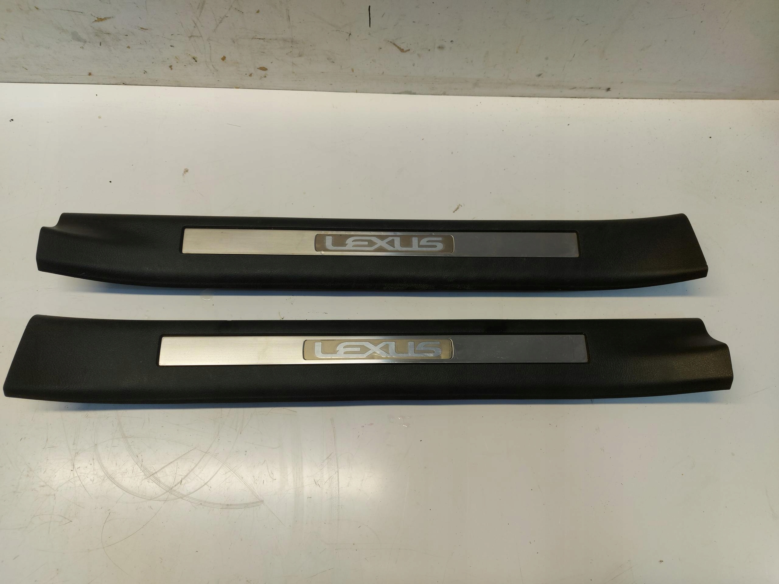 LEXUS RX450H IV moulding threshold left right