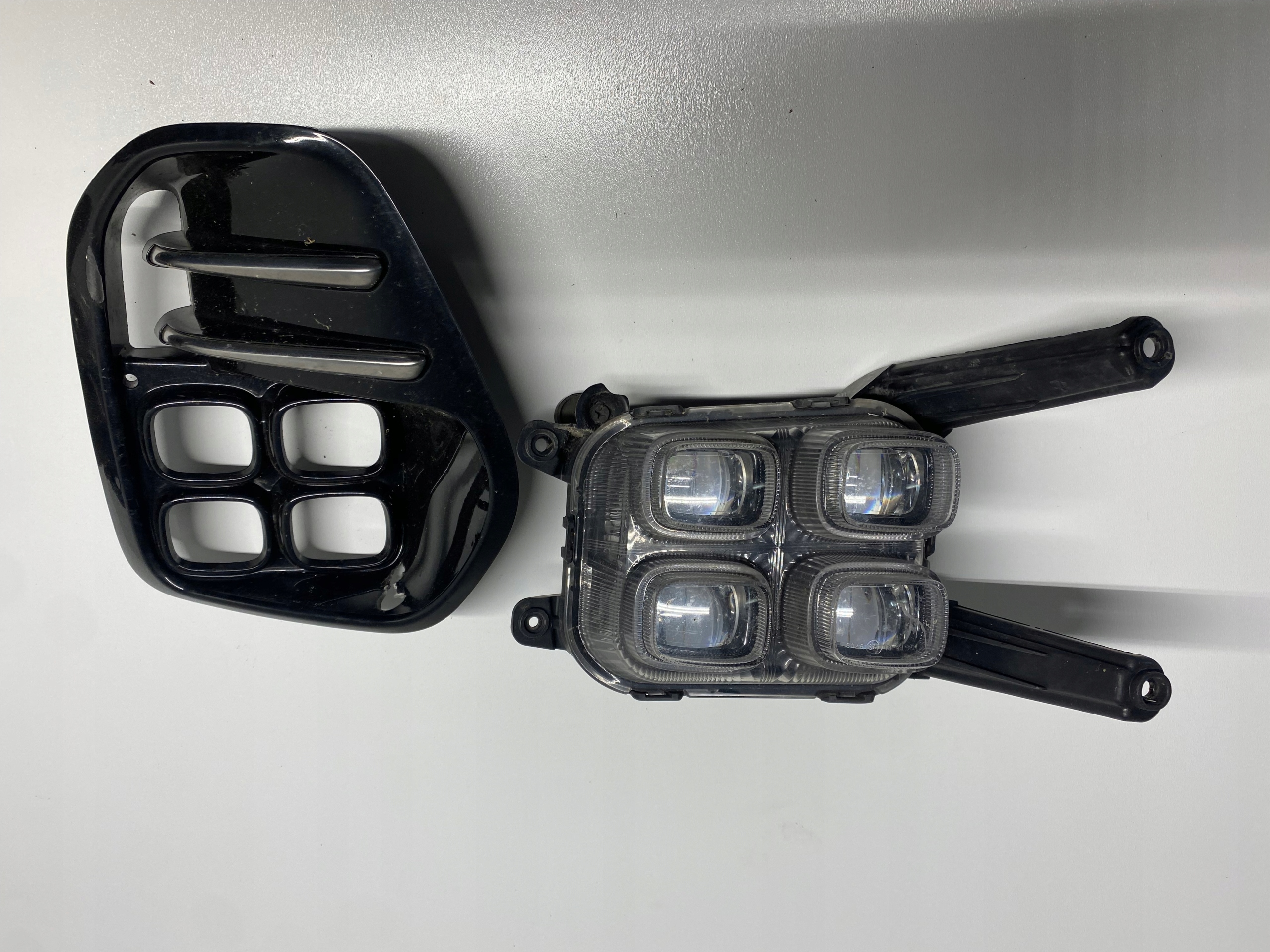 KIA SPORTAGE IV GT-LINE fog light light DRL left