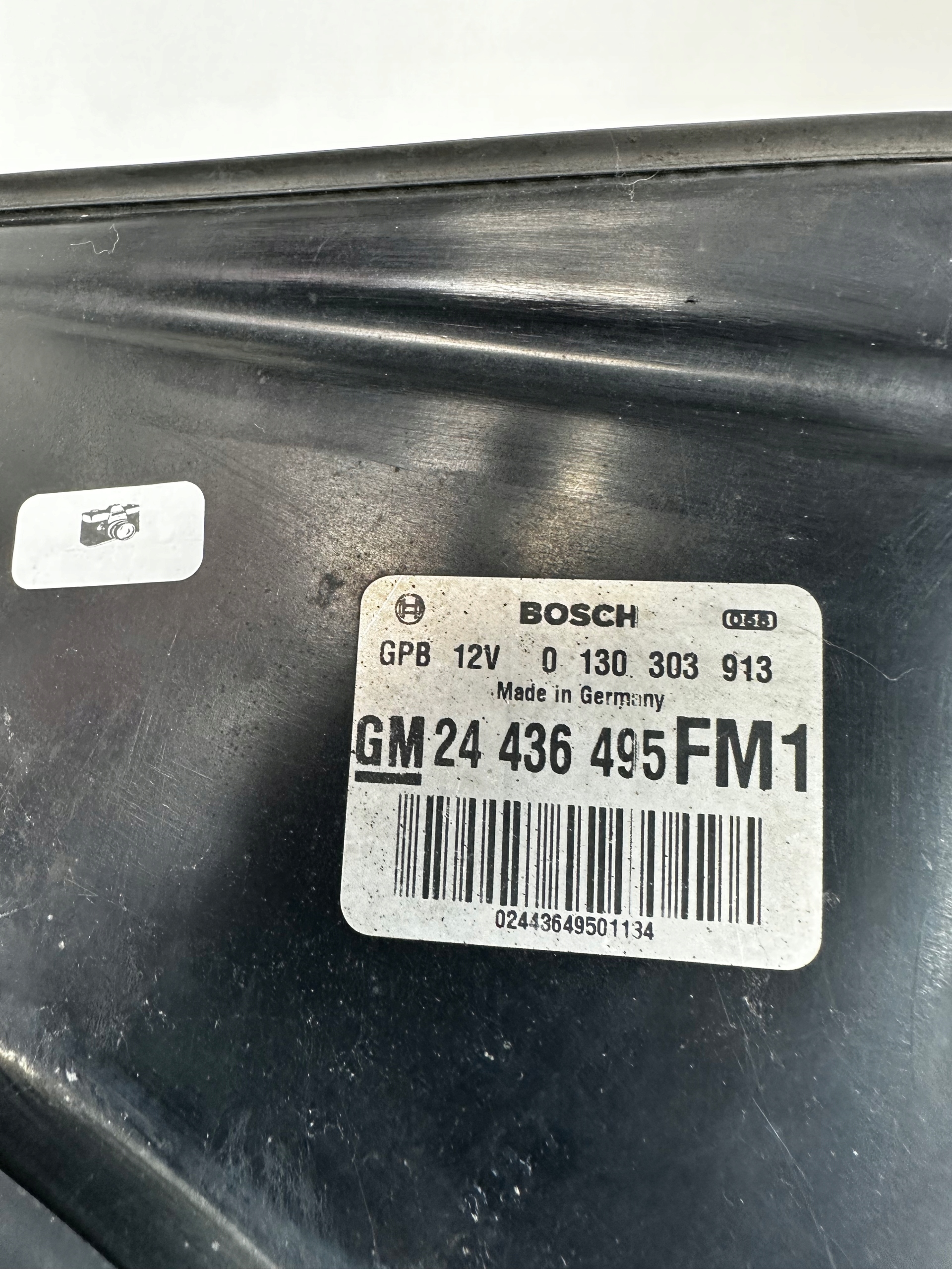 Opel Omega B C 2.2 wentylator chłodnicy 0130303913 Producent części Opel OE