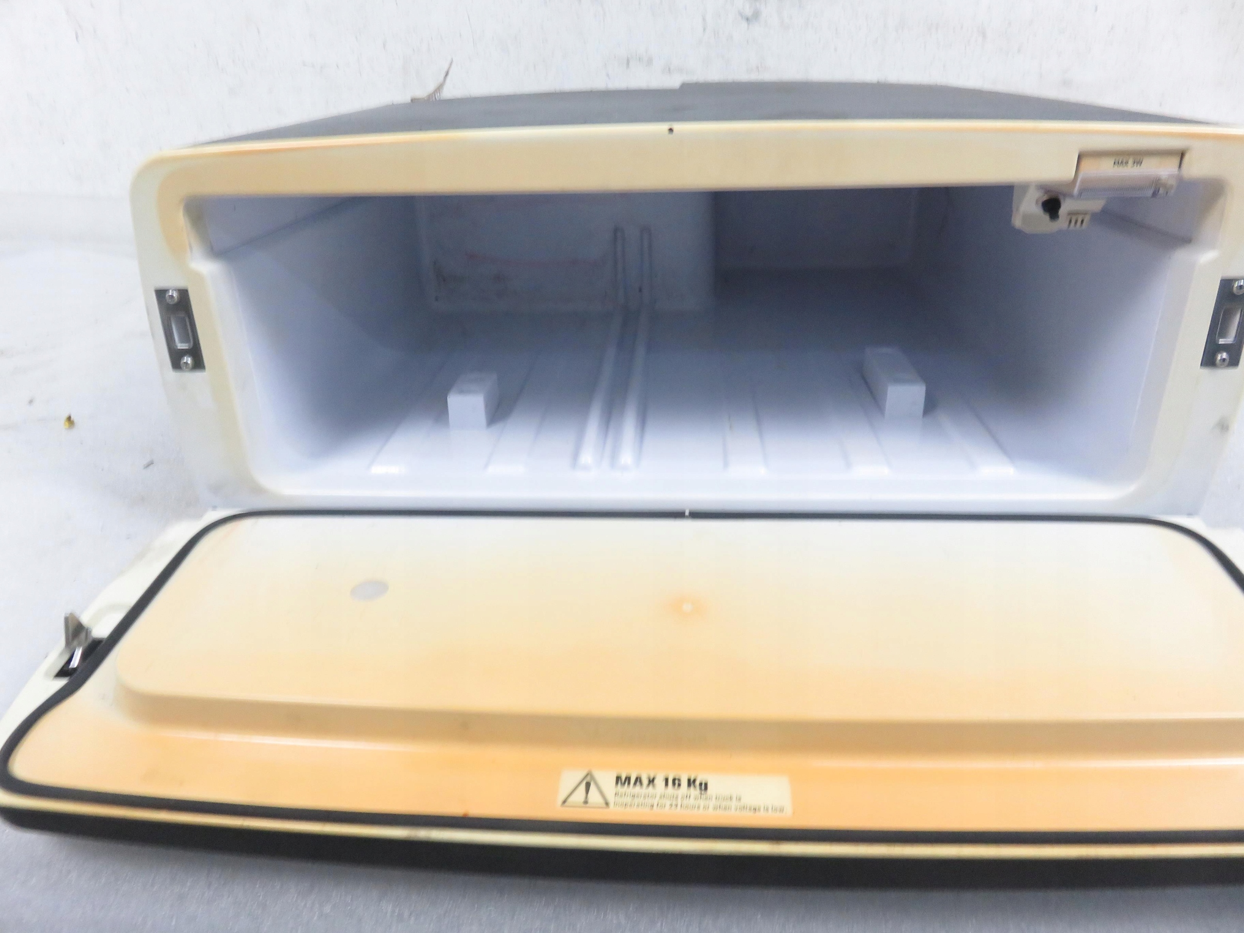 LODOWKA SCANIA R I (2004-2019) 2409031 Marka inna marka