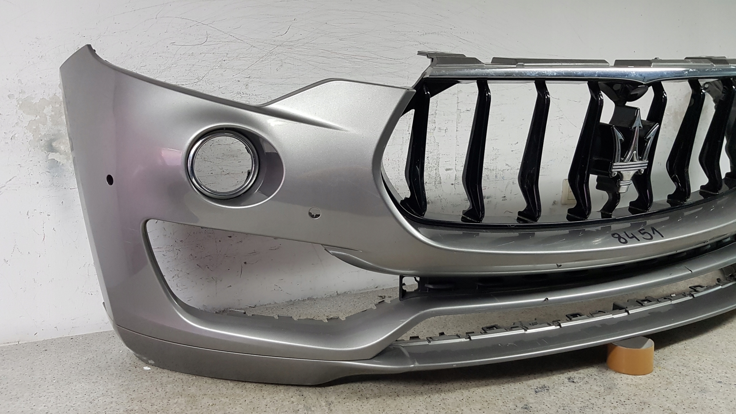 MASERATI LEVANTE bumper front 8451