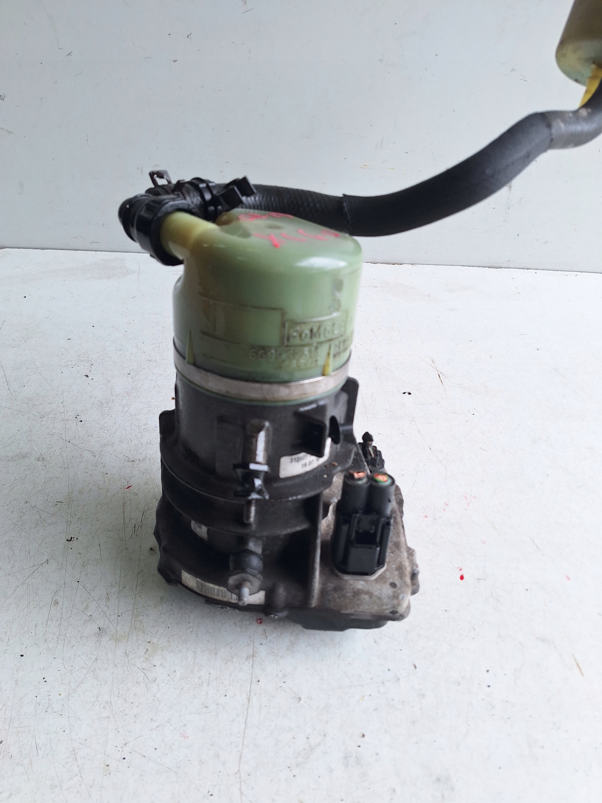 VOLVO XC60 08-13 servo pump 31202713