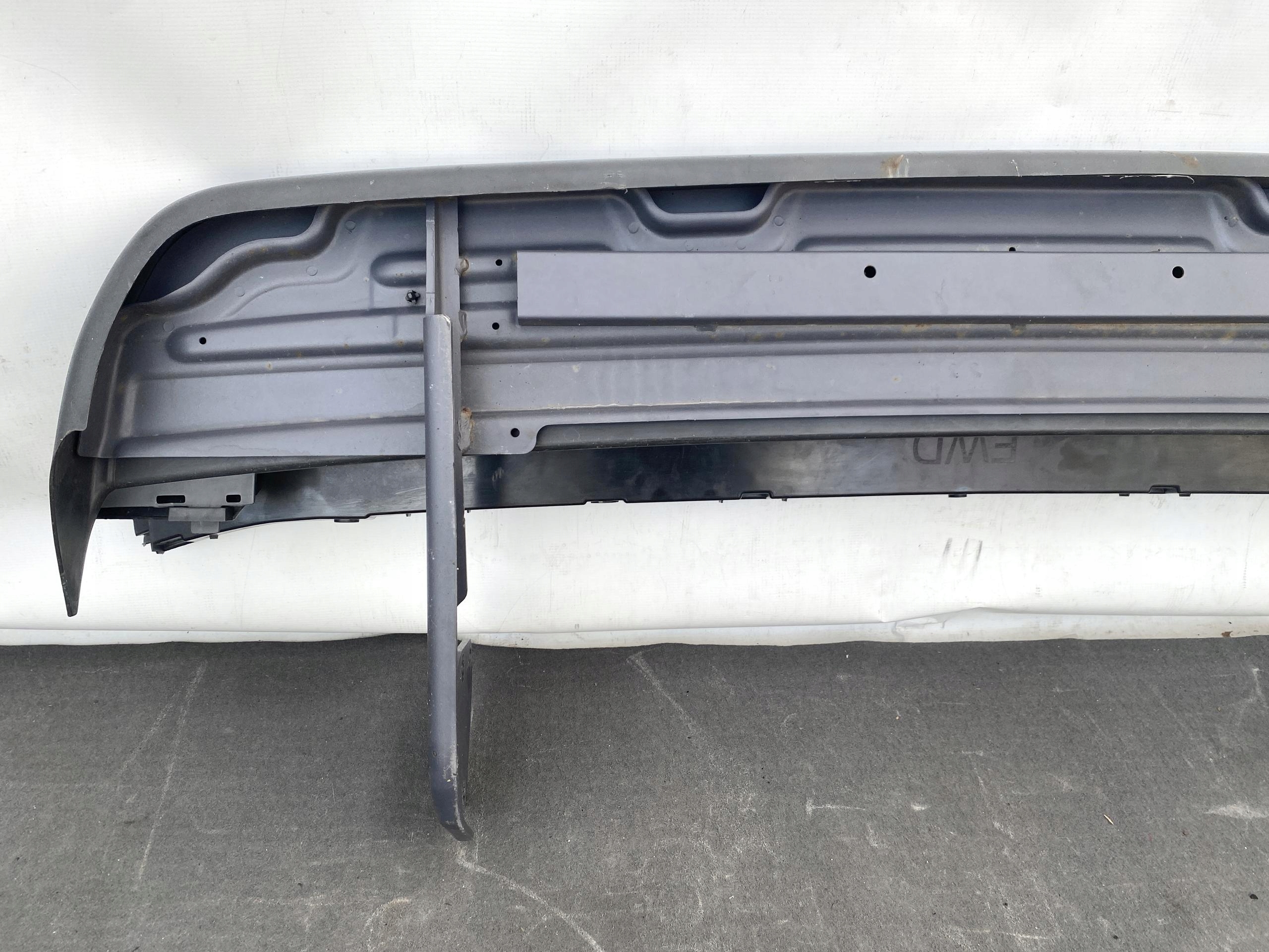 SPRINTER 907 910 17- cap STOPIEN threshold rear rear part grey ZE STELAZEM ORYG