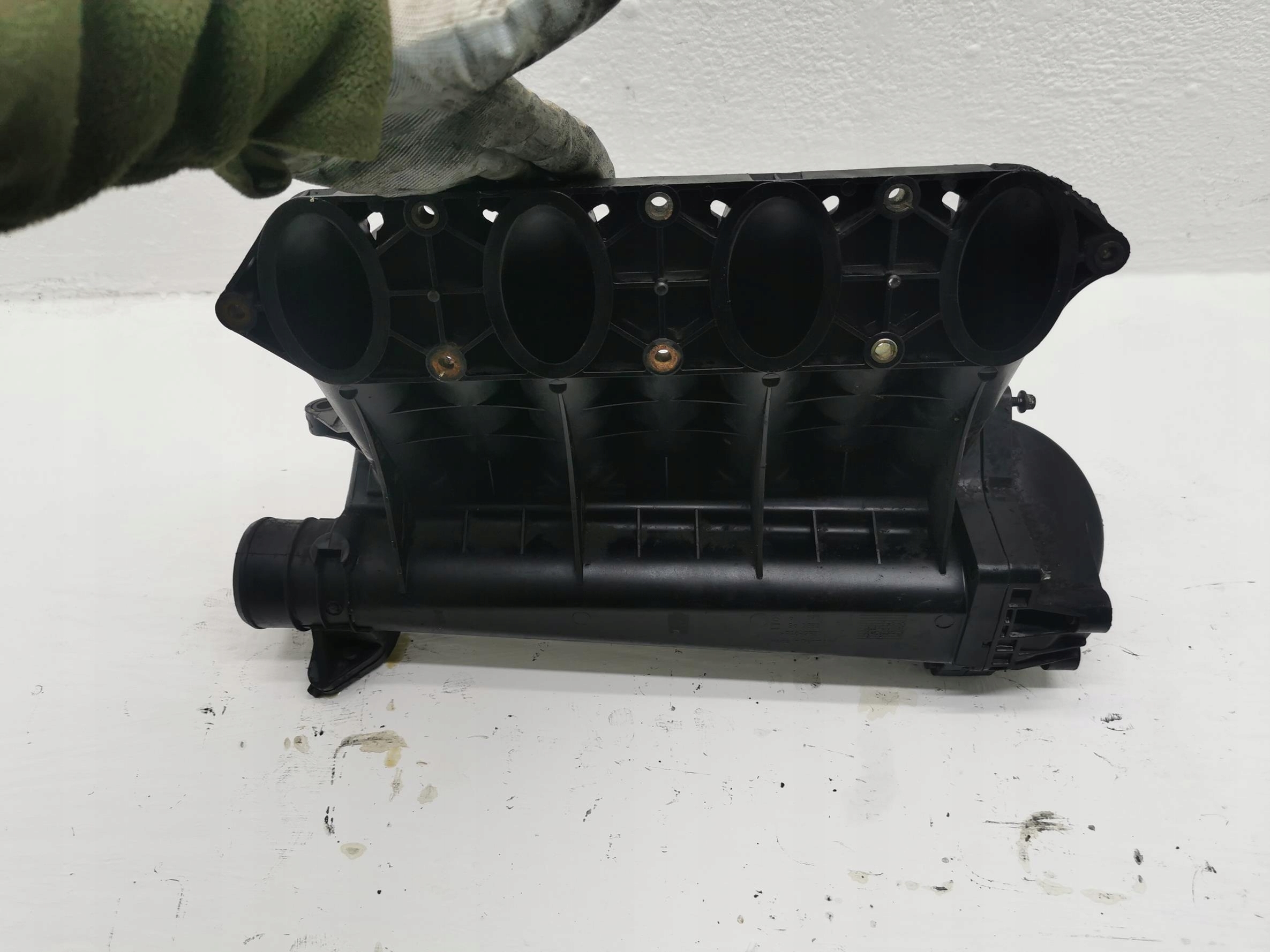intake manifold MERCEDES SPRINTER W903 A6110902637