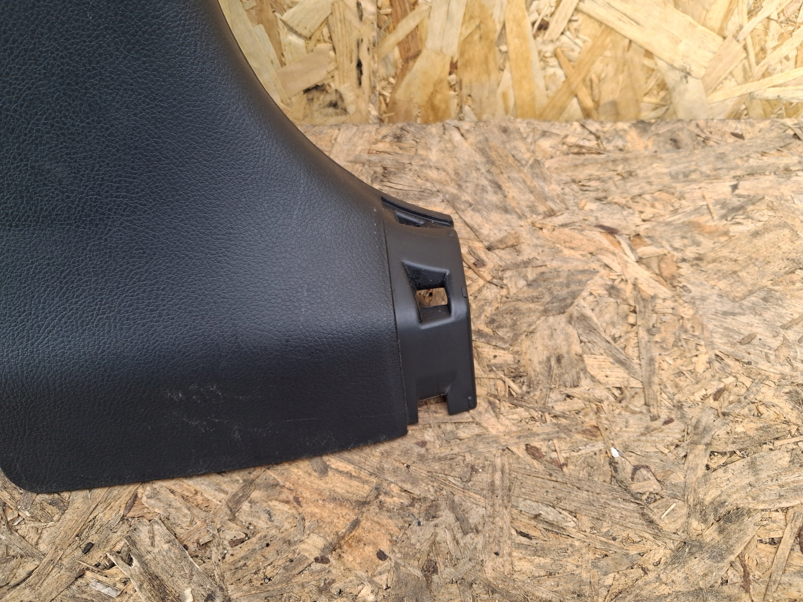Blende Abdeckung SLUPKA rechts LEXUS NX II 6241378020