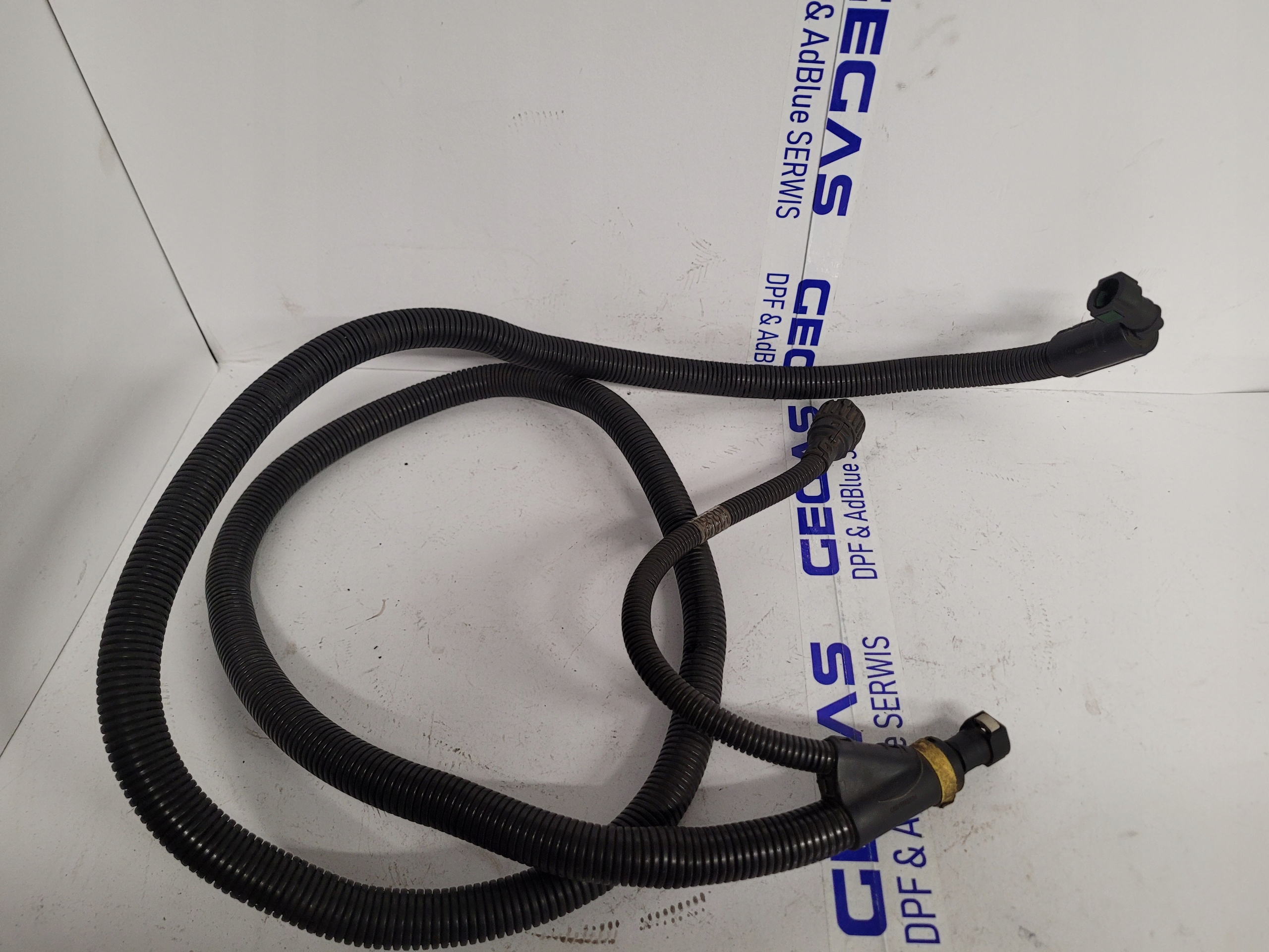 PRZEWÓD GRZEWCZY ADBLUE GRZAŁKA VOLVO RENAULT 21807244 EURO 5