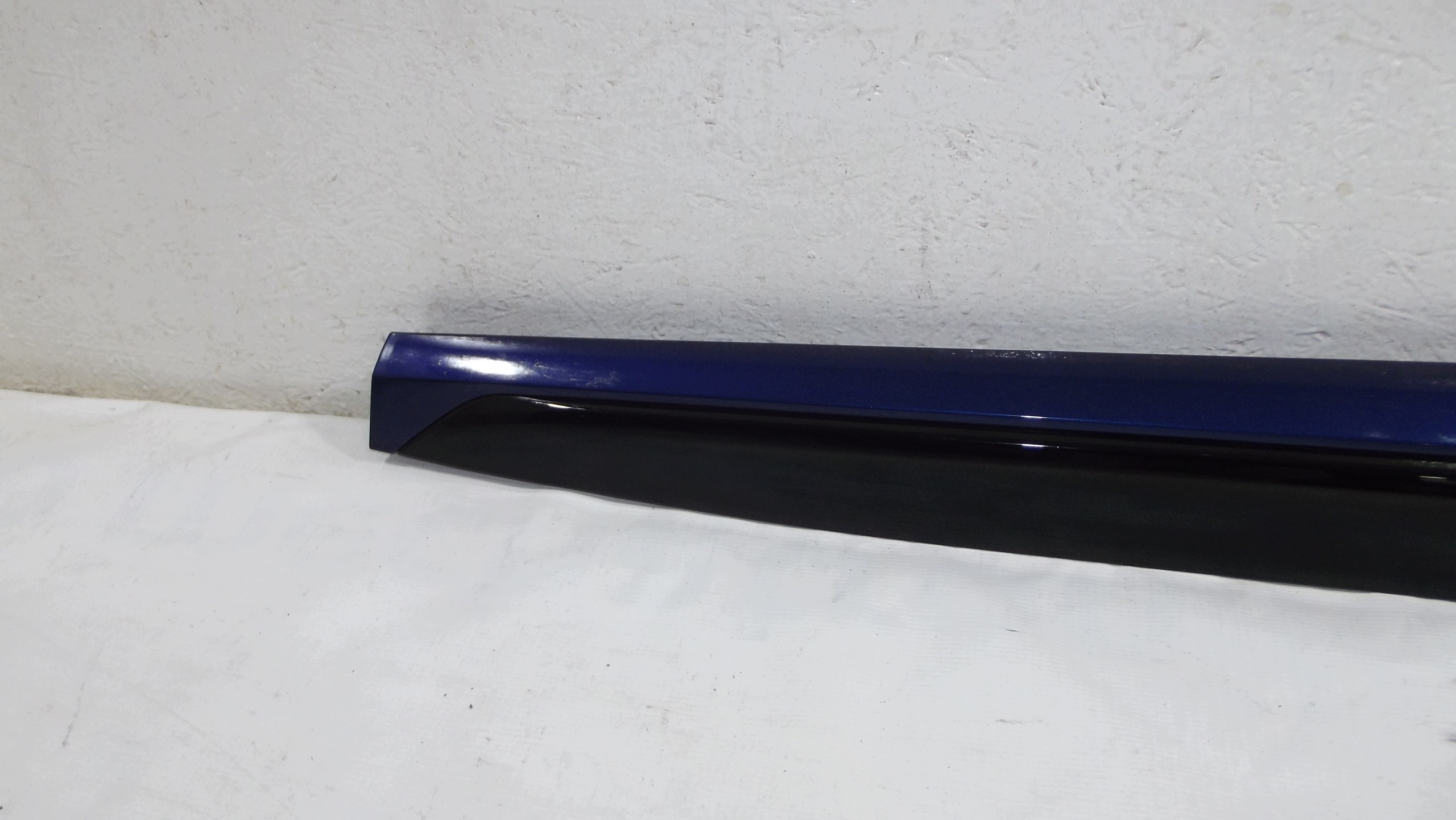 Kia EV6 GT-Line moulding door right front 87724-CVDA0