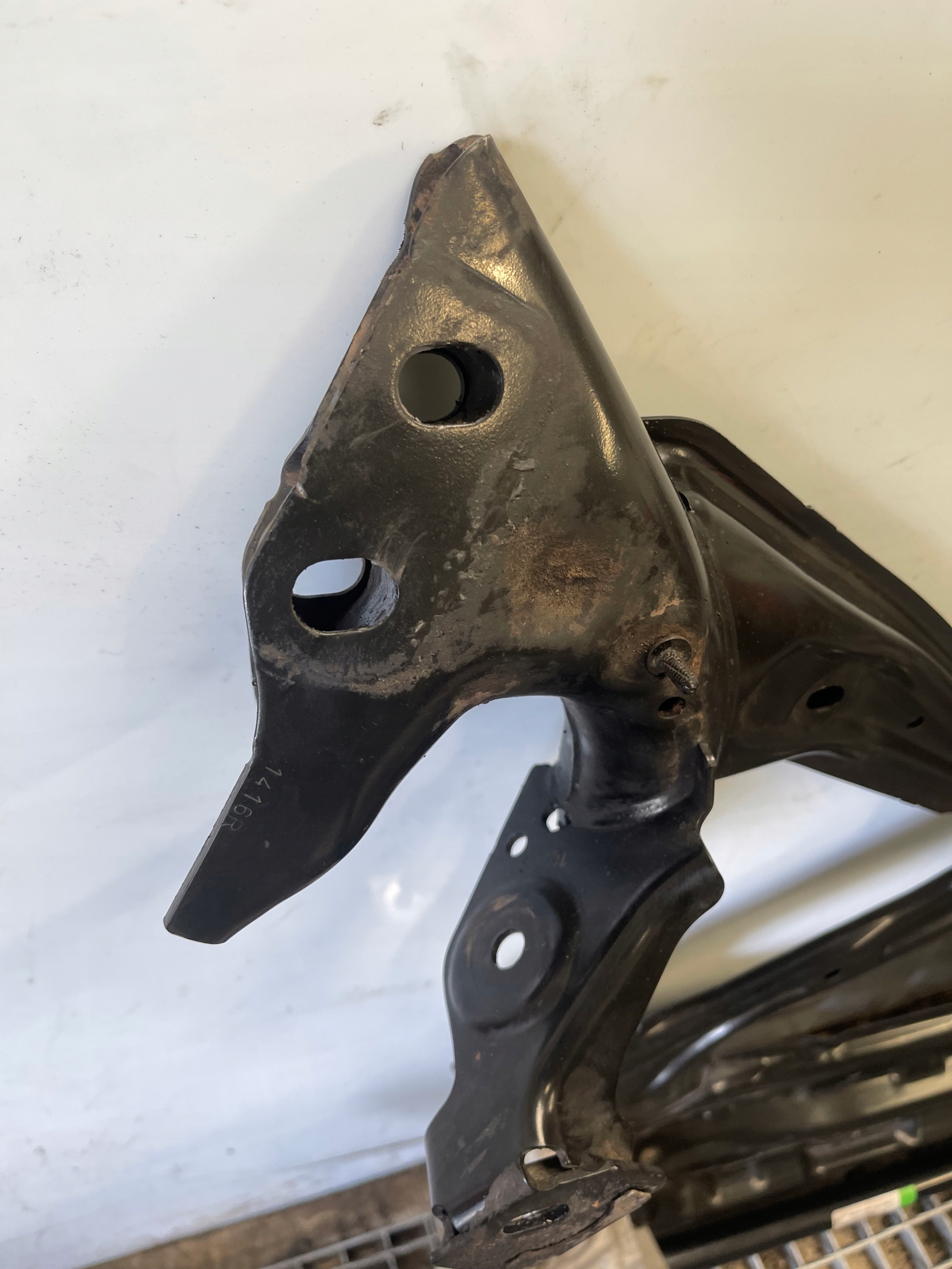 axle beam subframe axle beam front LAPY KOMPLET OE 8W1399347E AUDI A5 8W A4 B9