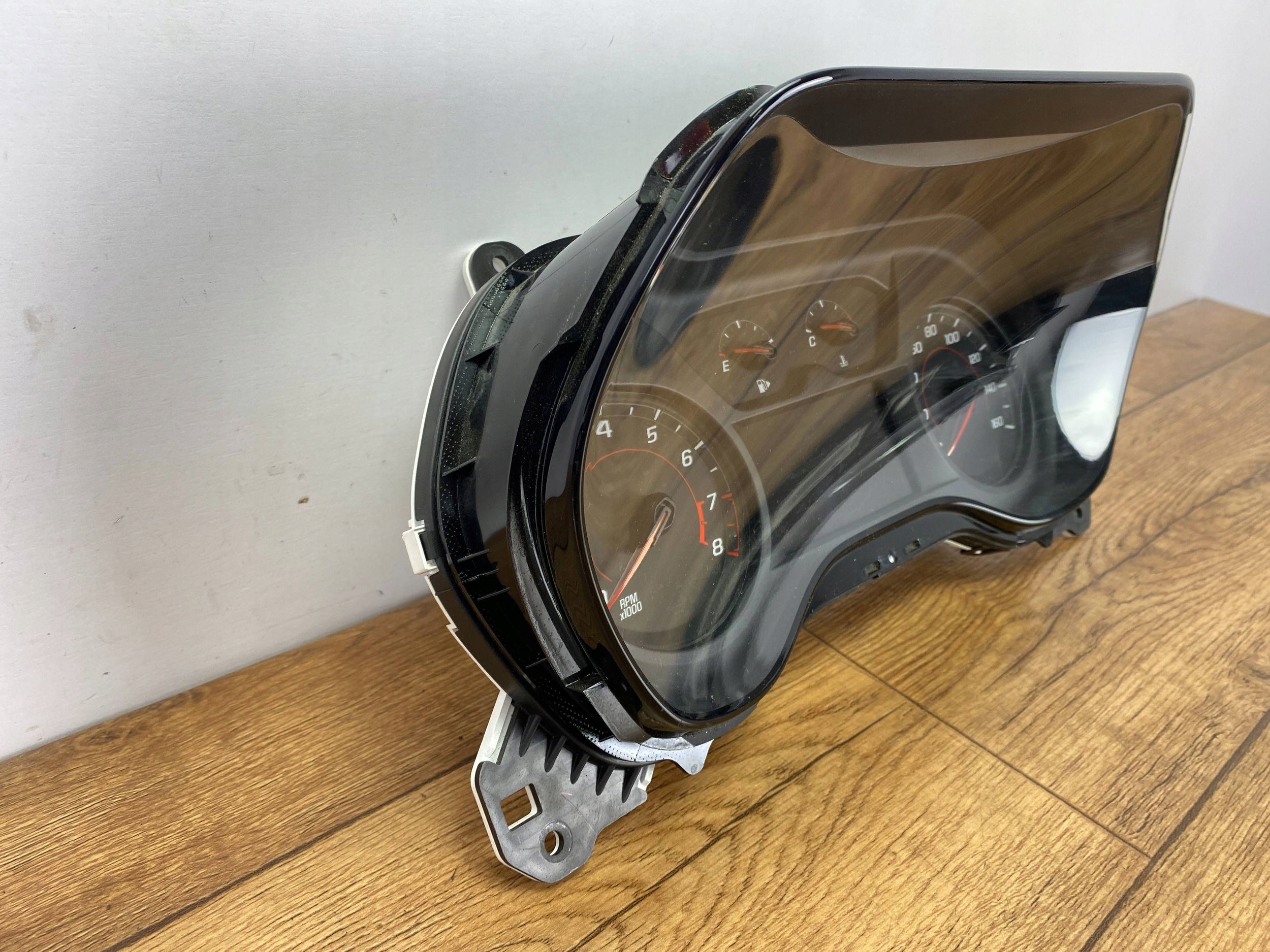 dials Chevrolet Camaro 2016+