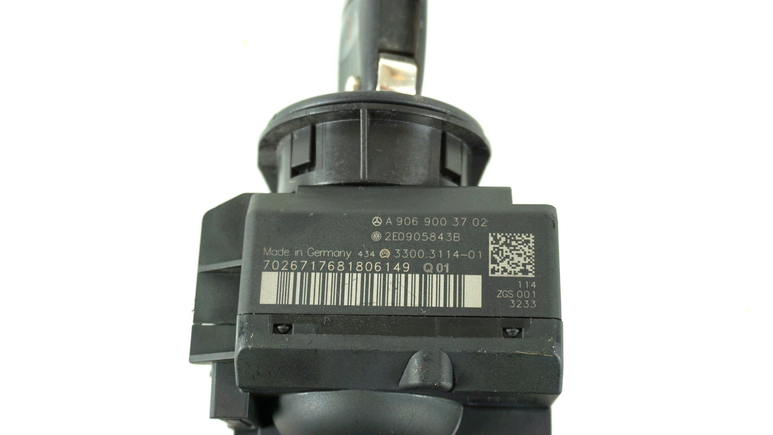 ignition key VW CRAFTER and A9069003702