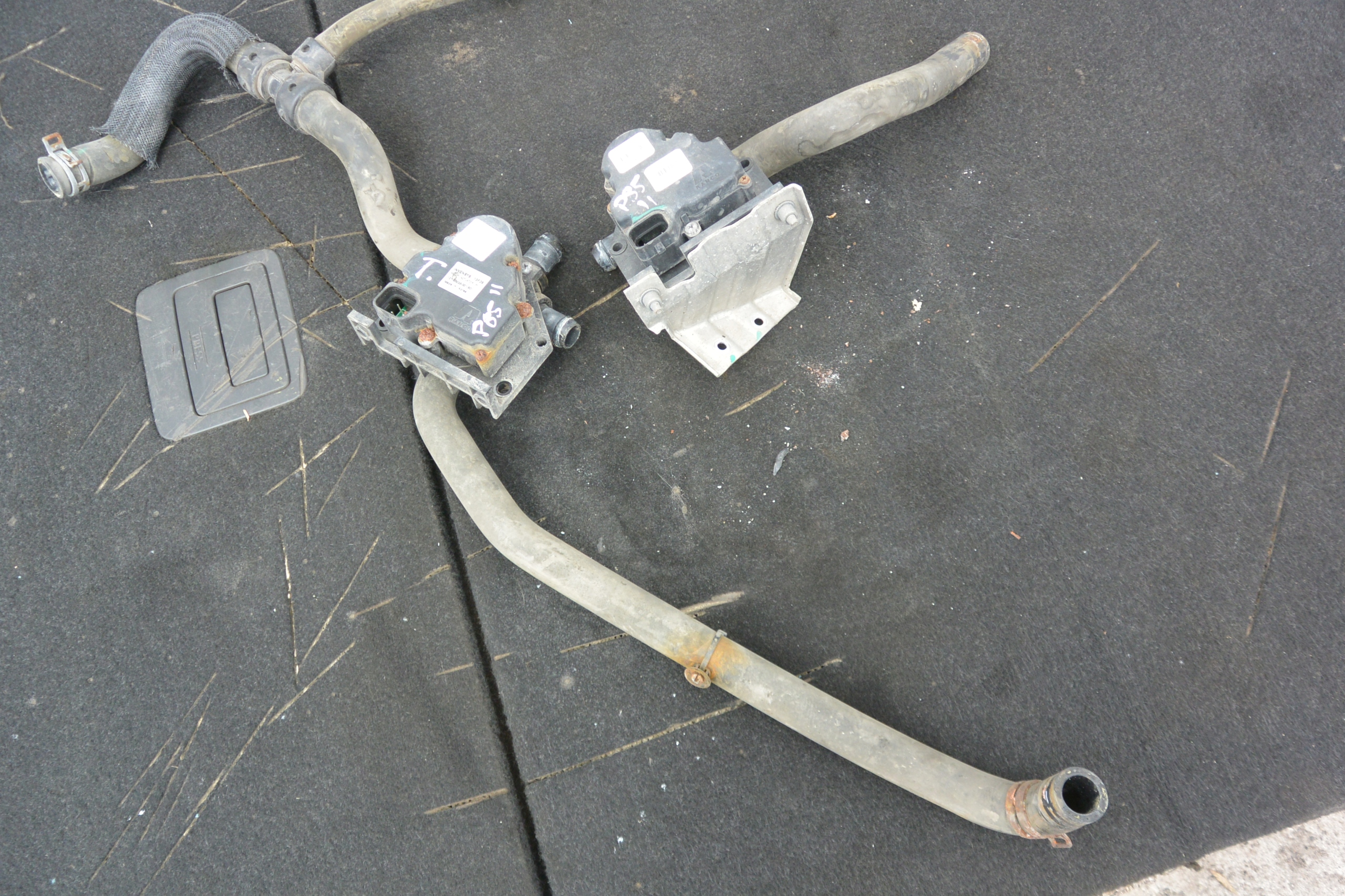 PUMPA VENTIL VODE PRIJENOS KPL TESLA MODEL S 12-16