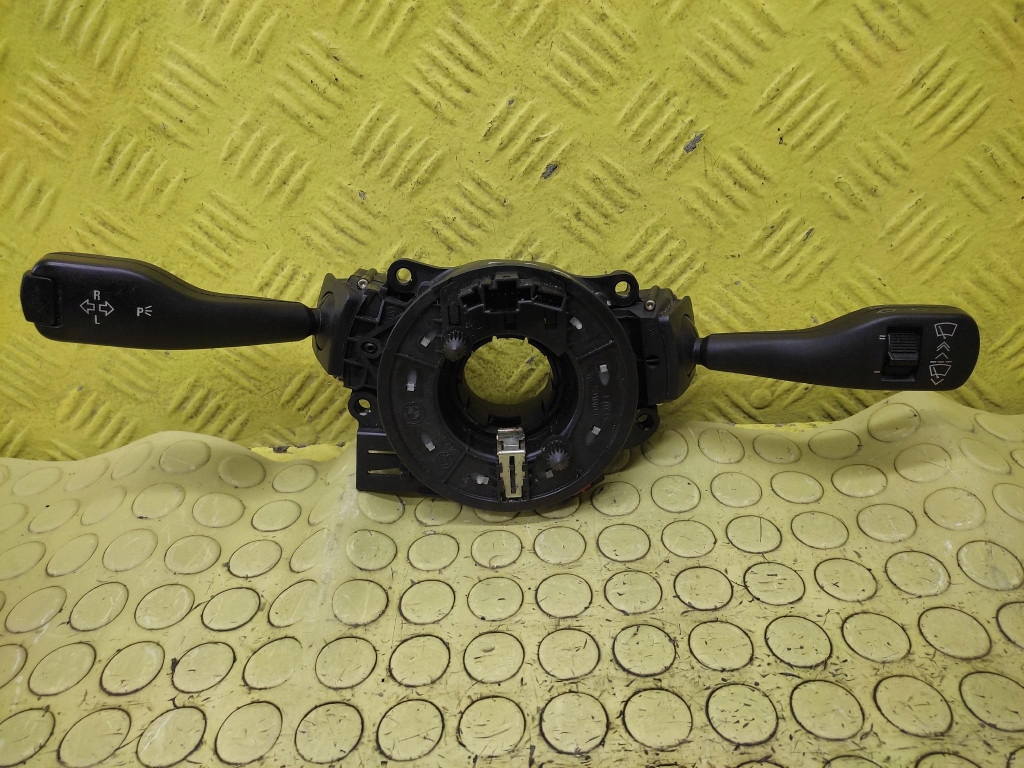 BMW E46 FL steering wheel levers and controls 613183774889