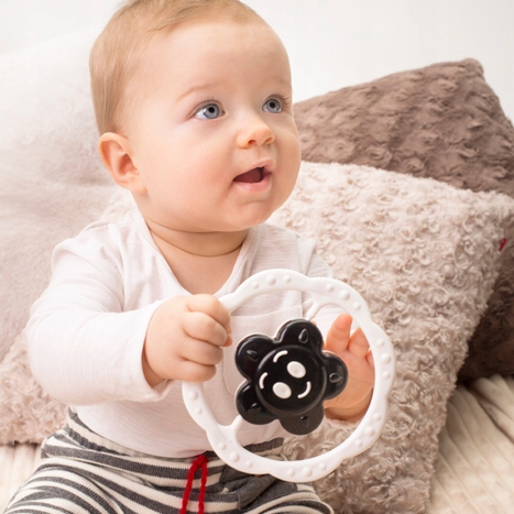 TULLO Grzechotka gwiazdka zabawka dla niemowląt Materiał inny