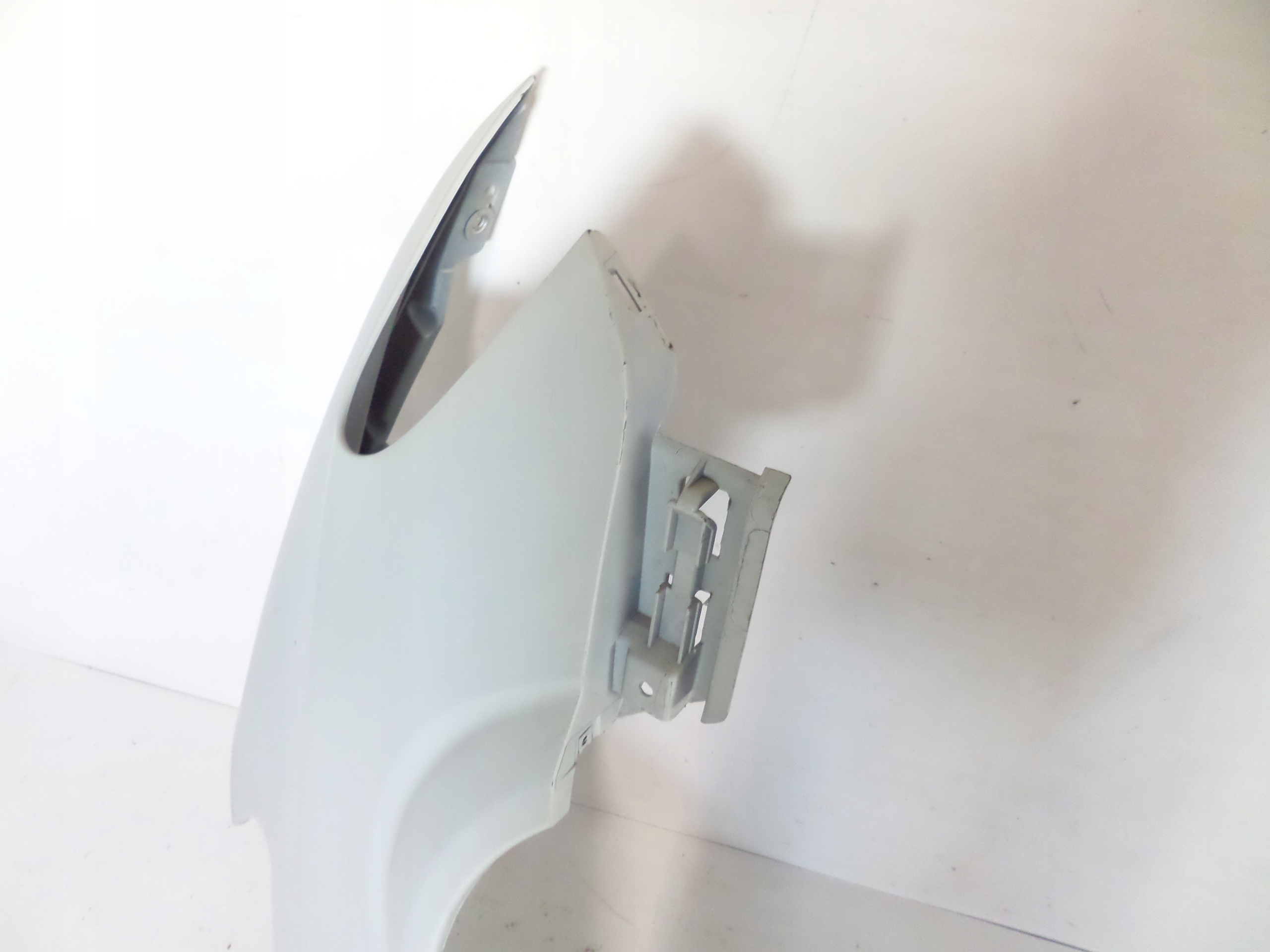fender front right MERCEDES VITO VIANO W639 04