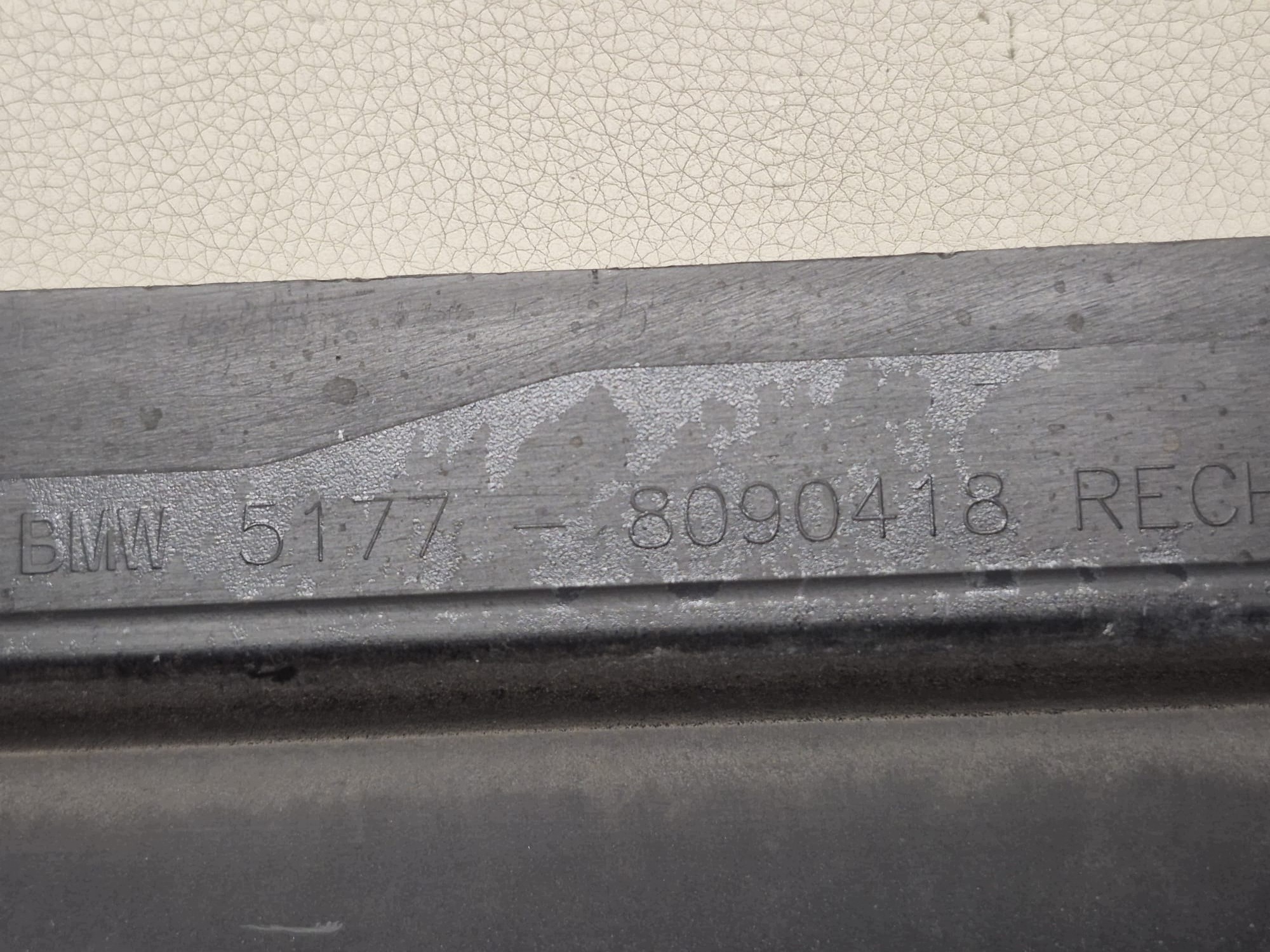 BMW 8 G16 m-packet 18- moulding threshold right threshold 8090418