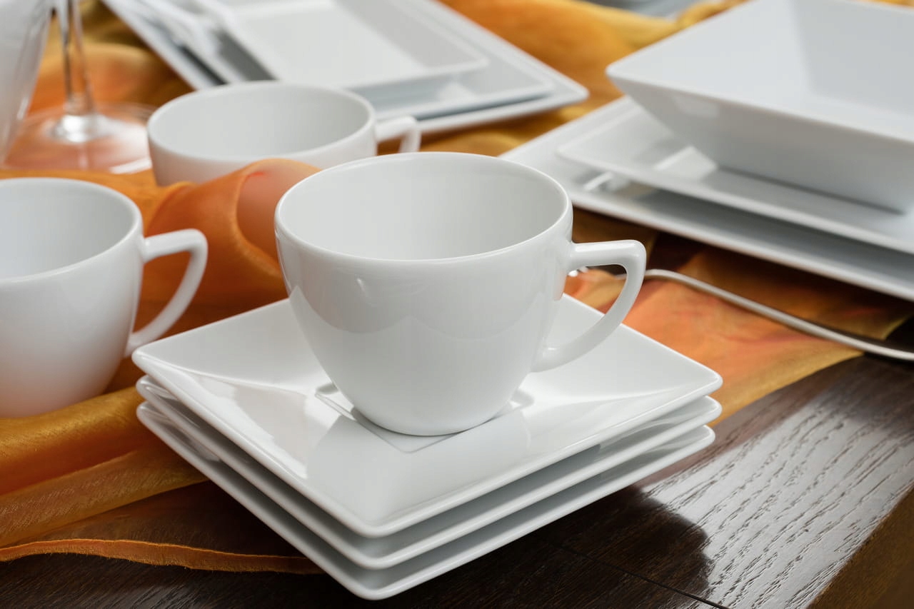 LUBIANA Filiżanka ze spodkiem 280 ml/15 cm CLASSIC Pojemność 280 ml