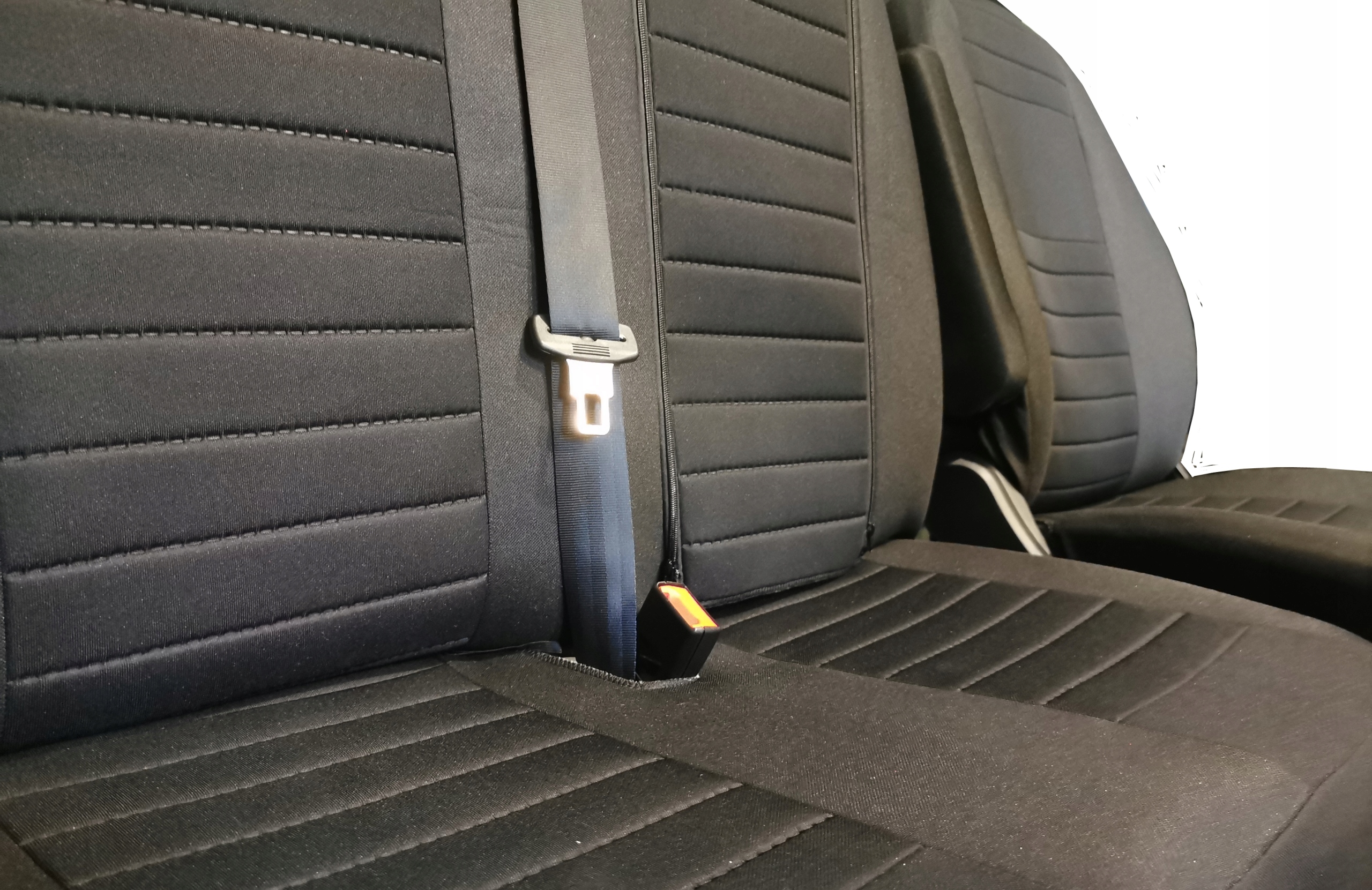 Pokrowce Mercedes Sprinter VW Crafter 2006-2016r. Model Sprinter Crafter  stolik