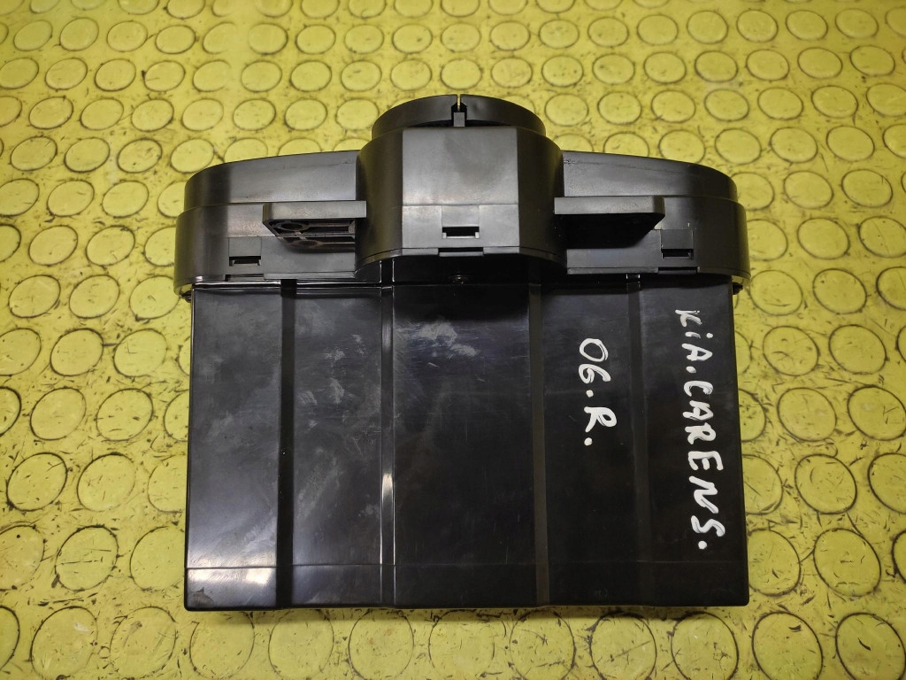 KIA CARENS PANEL klími klimatizaci 0K2FB61190