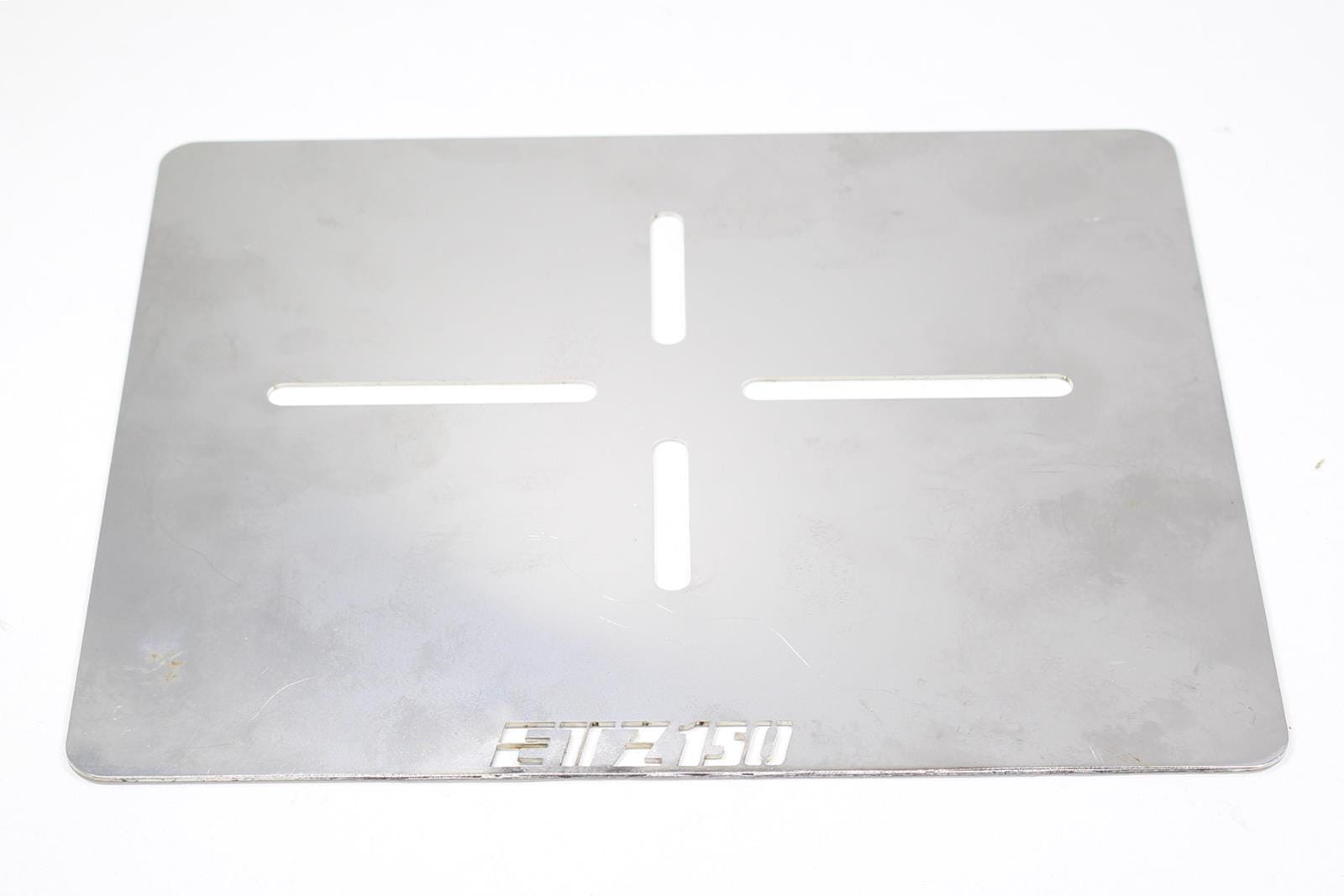 RAMKA POD TABLICE REJESTRACYJNĄ MZ ETZ 150 AG EAN (GTIN) 5900802061580