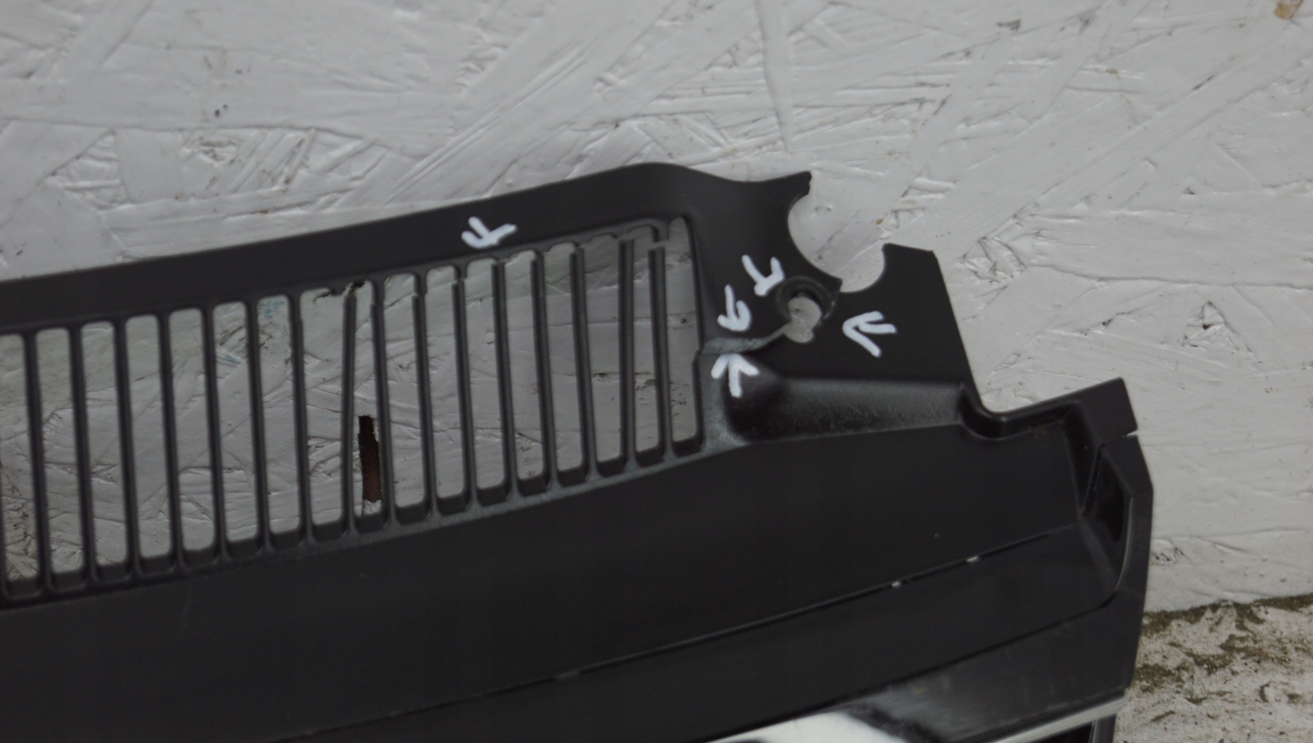 решетка радиатора vw GOLF VI 6