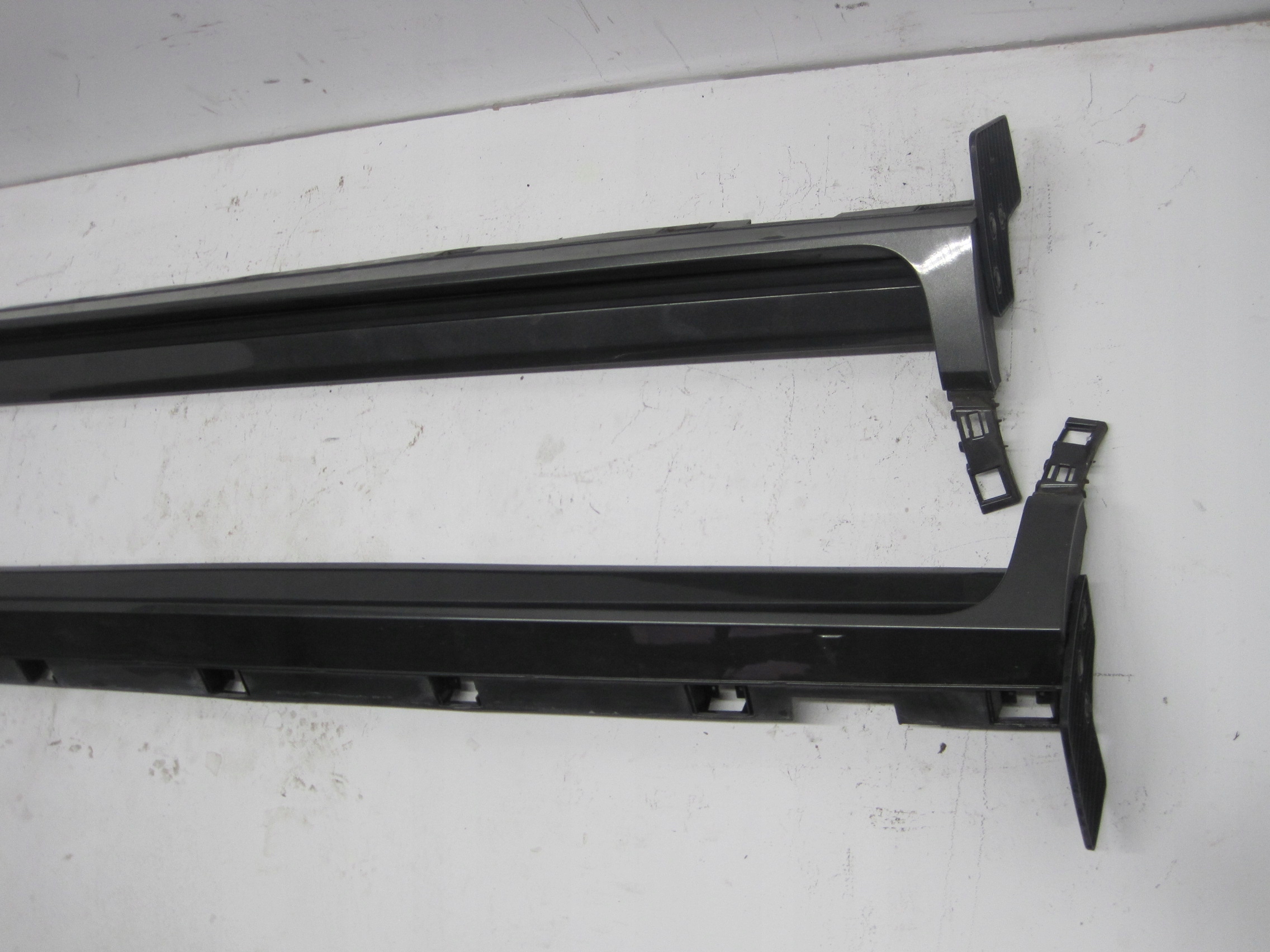 cap moulding threshold FORD KUGA MK3 21R LV4B-S10155-BEW LV4B-S10154-BEW