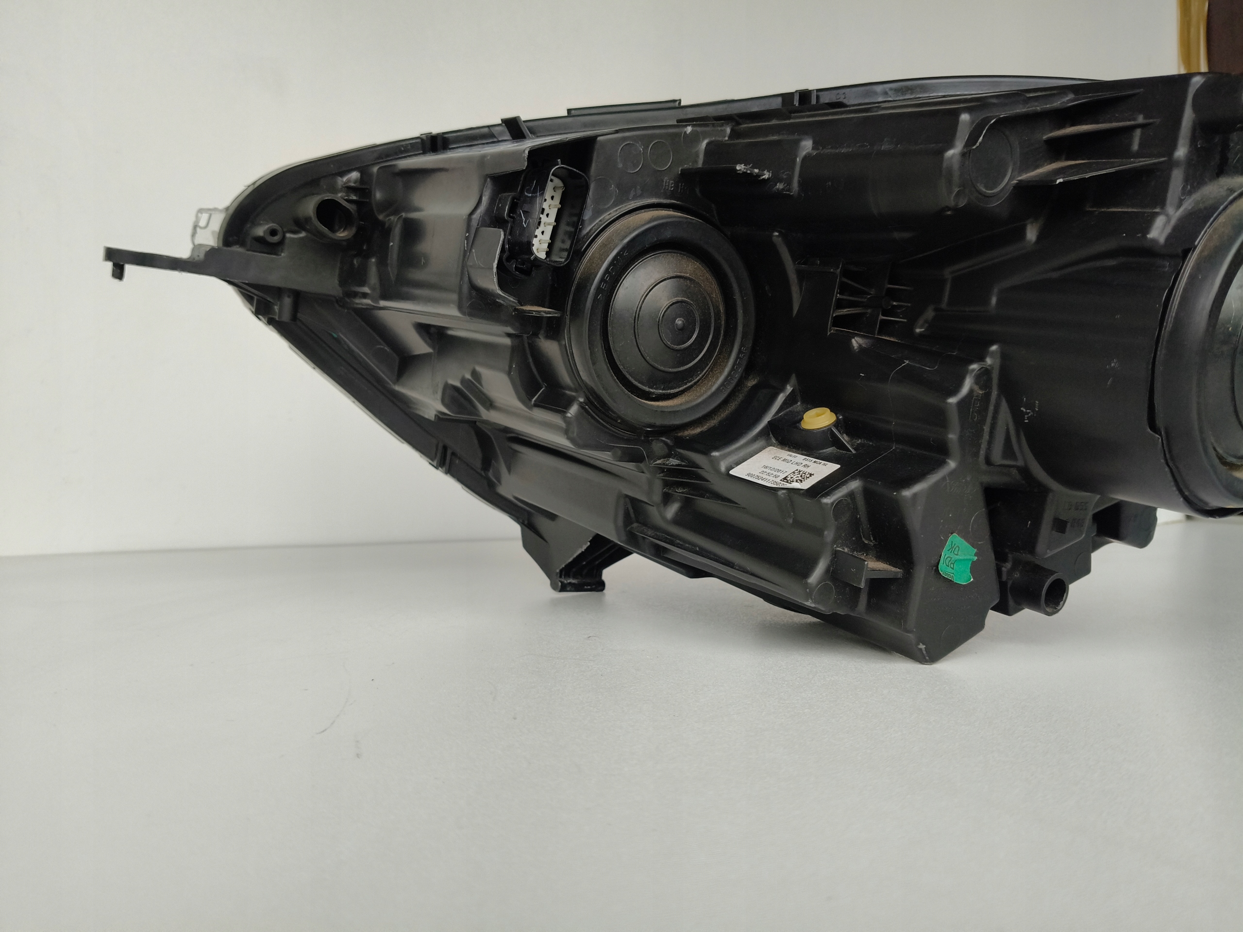 light right REFLEKTOR FORD ECOSPORT 17- LIFT