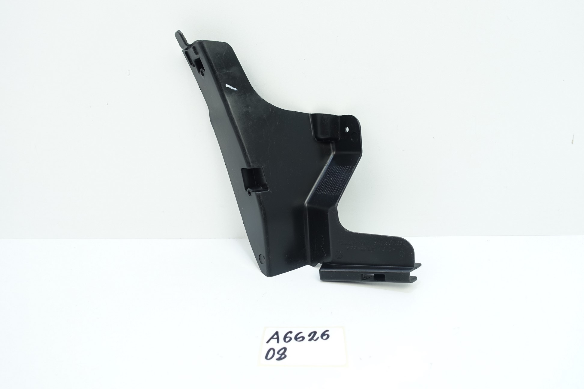 bumper bracket cover right rear part VW GOLF VI CABRIO 5K7807350