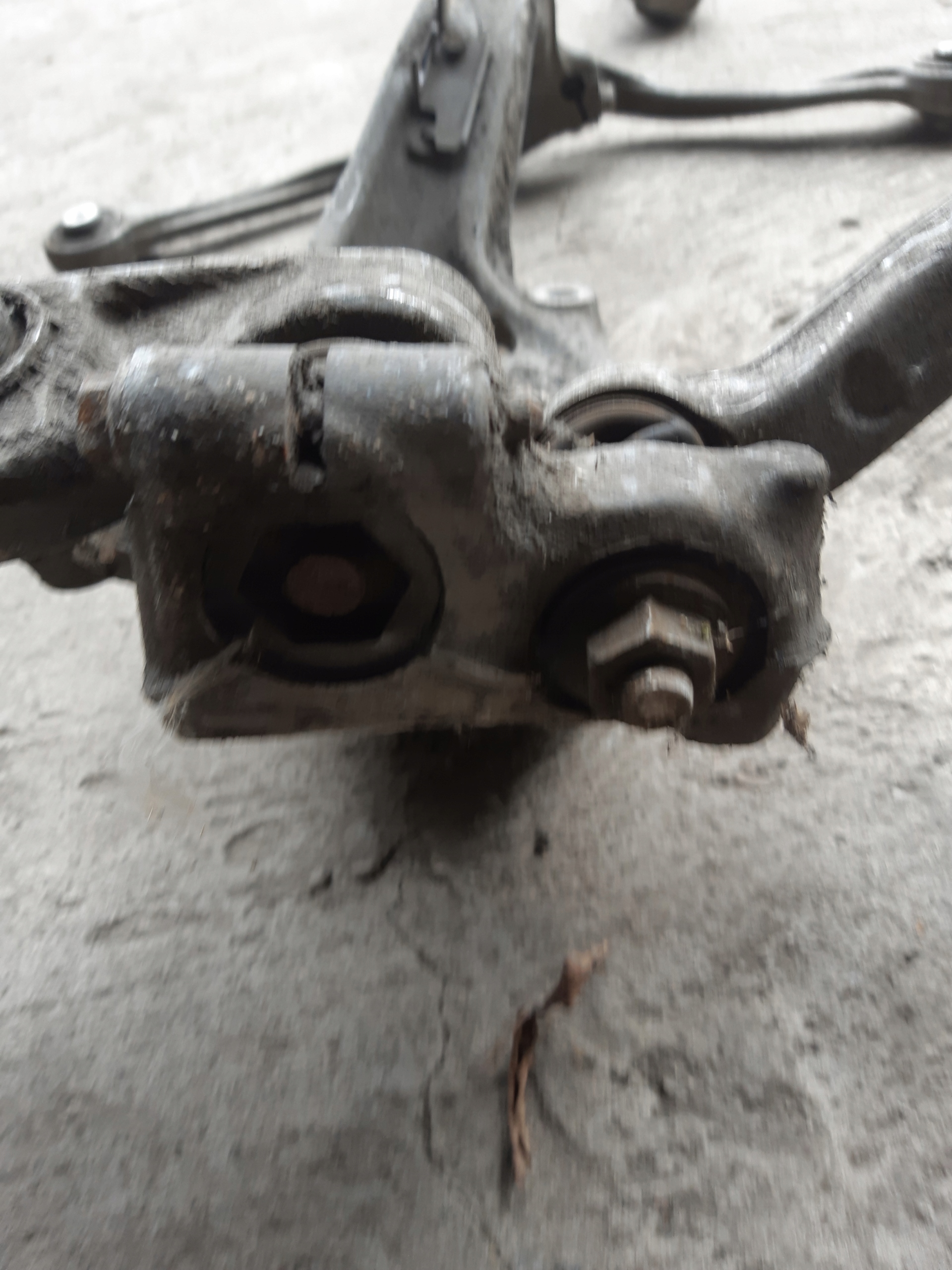 AUDI A4 B8 A5 8T A6 C7 A7 swing right right front 8K0407258ABS