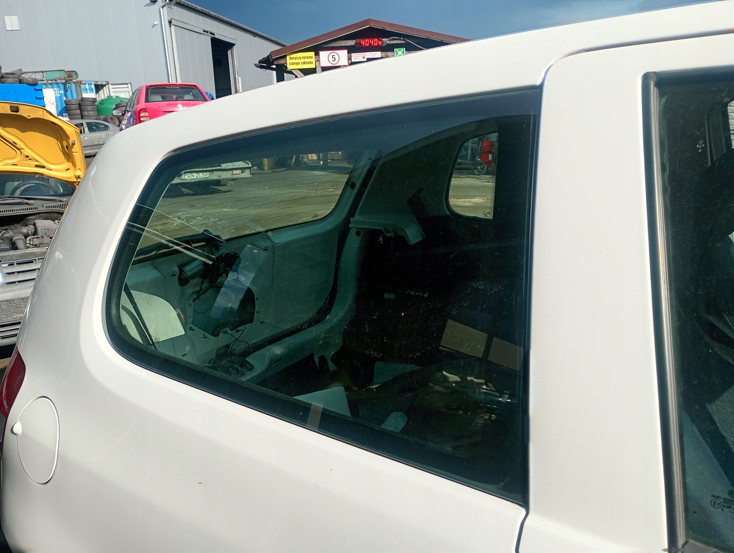 window side bodywork right rear rear part VW Fox 05-11