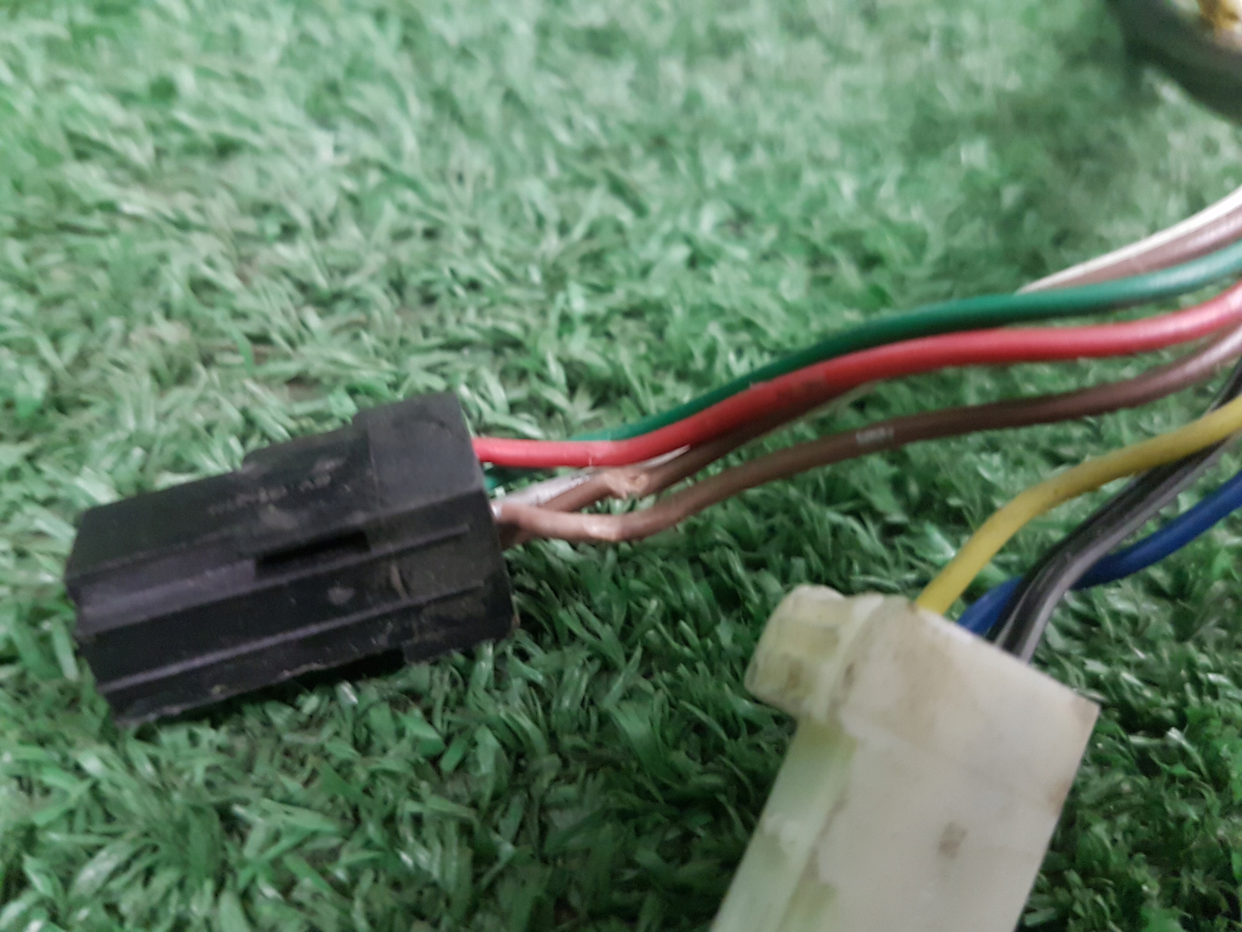 mirror right electrics PEUGEOT 207 5+3 PIN E4034449