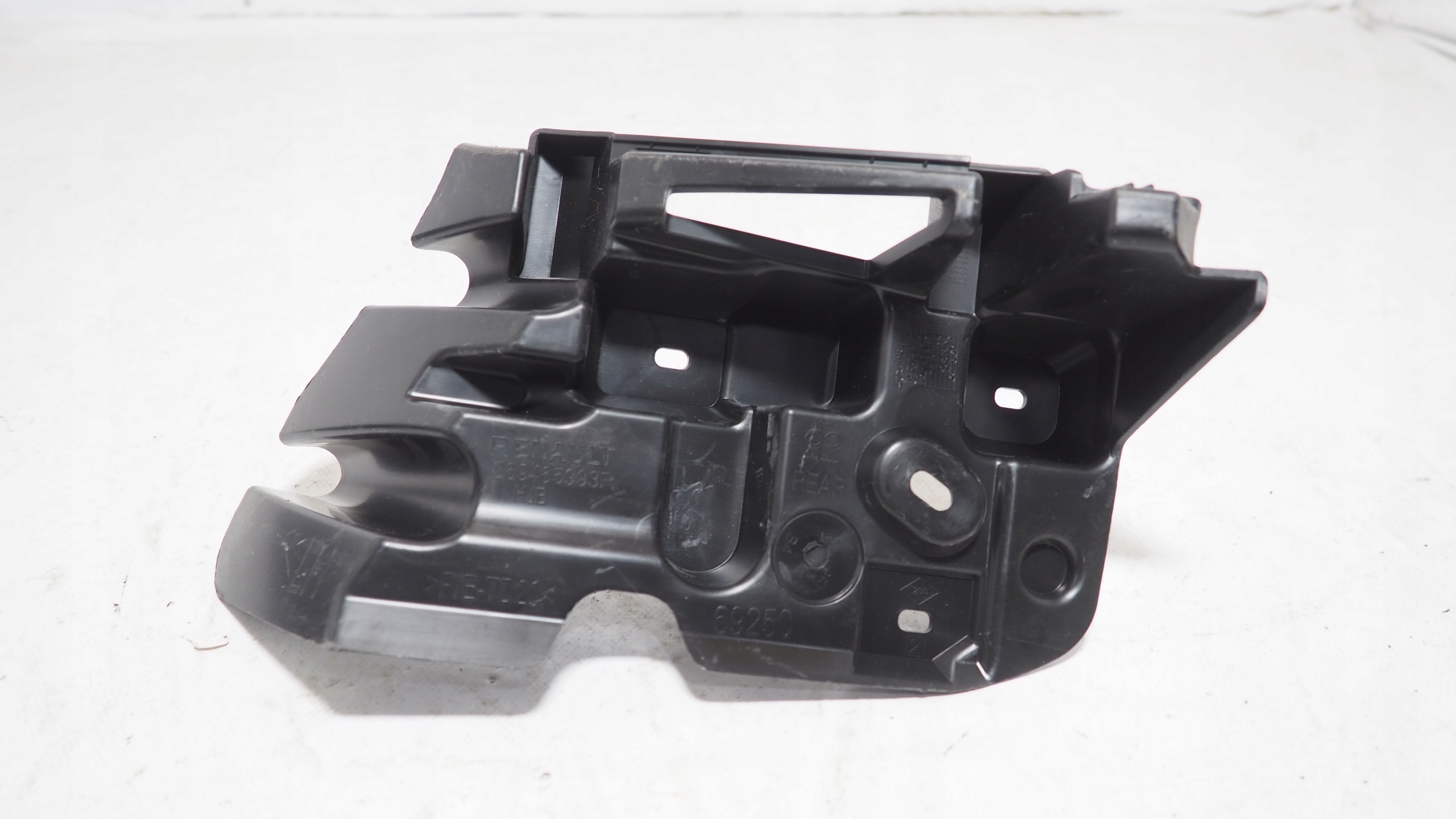 Renault Captur II bumper bracket left rear part 269465993R