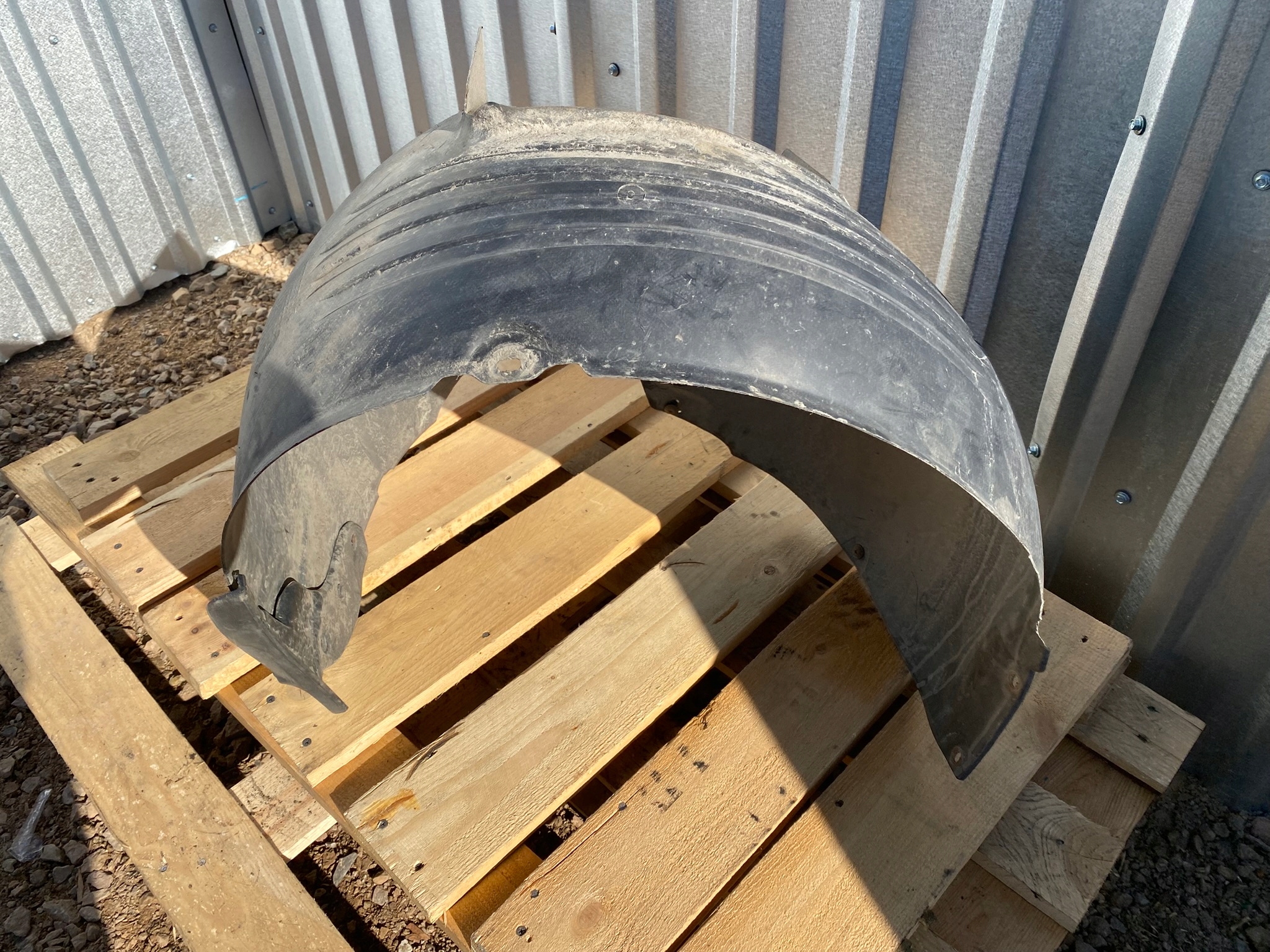 mudguard right front right front volkswagen CC