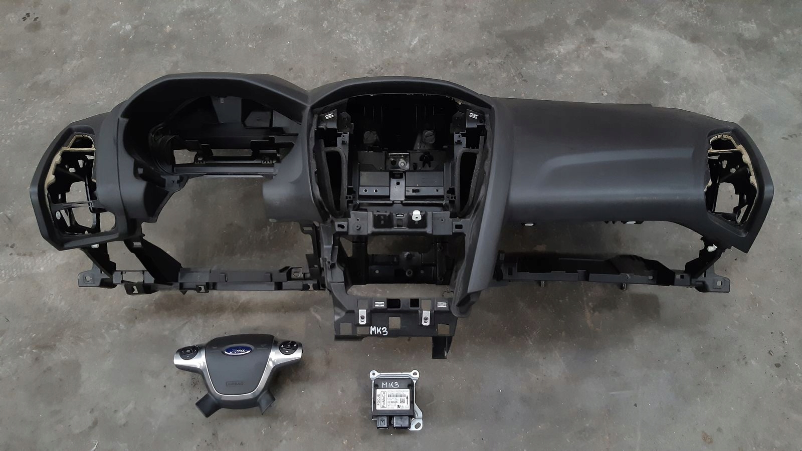 dashboard console airbags Ford Focus MK3 1,0 Ecoboost