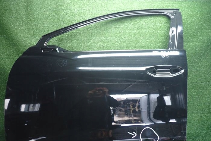 AUDI Q4 E-TRON door left front front