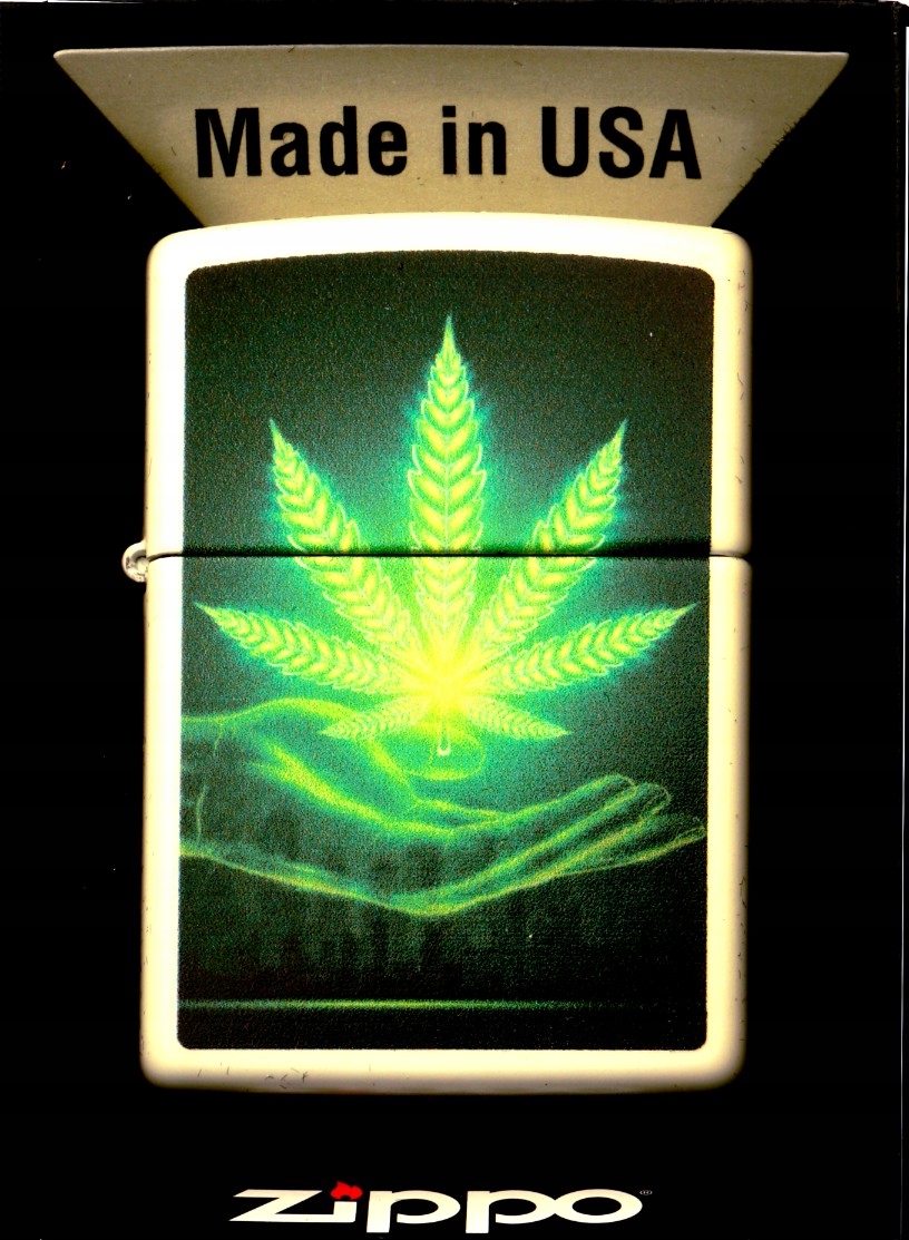 Zapalniczka ZIPPO GLOWING LEAF 48899
