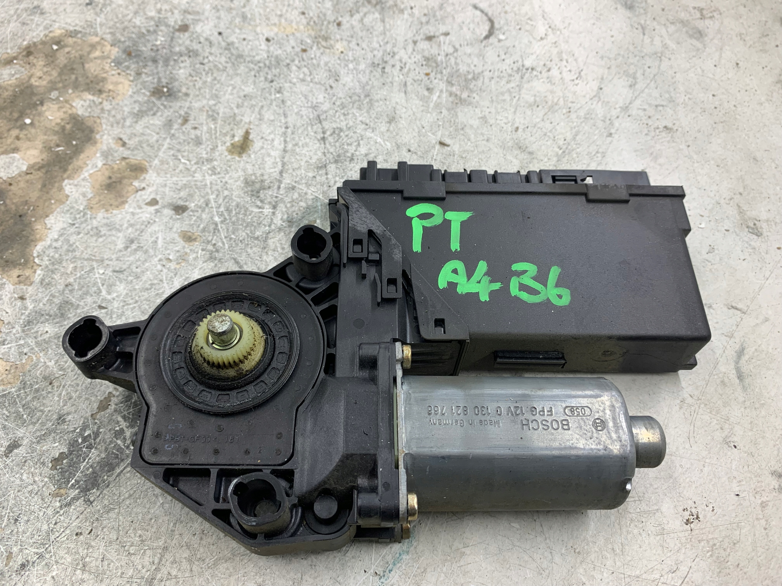 AUDI A4 B6 Motor Fenster rechts heck 8E0959802A